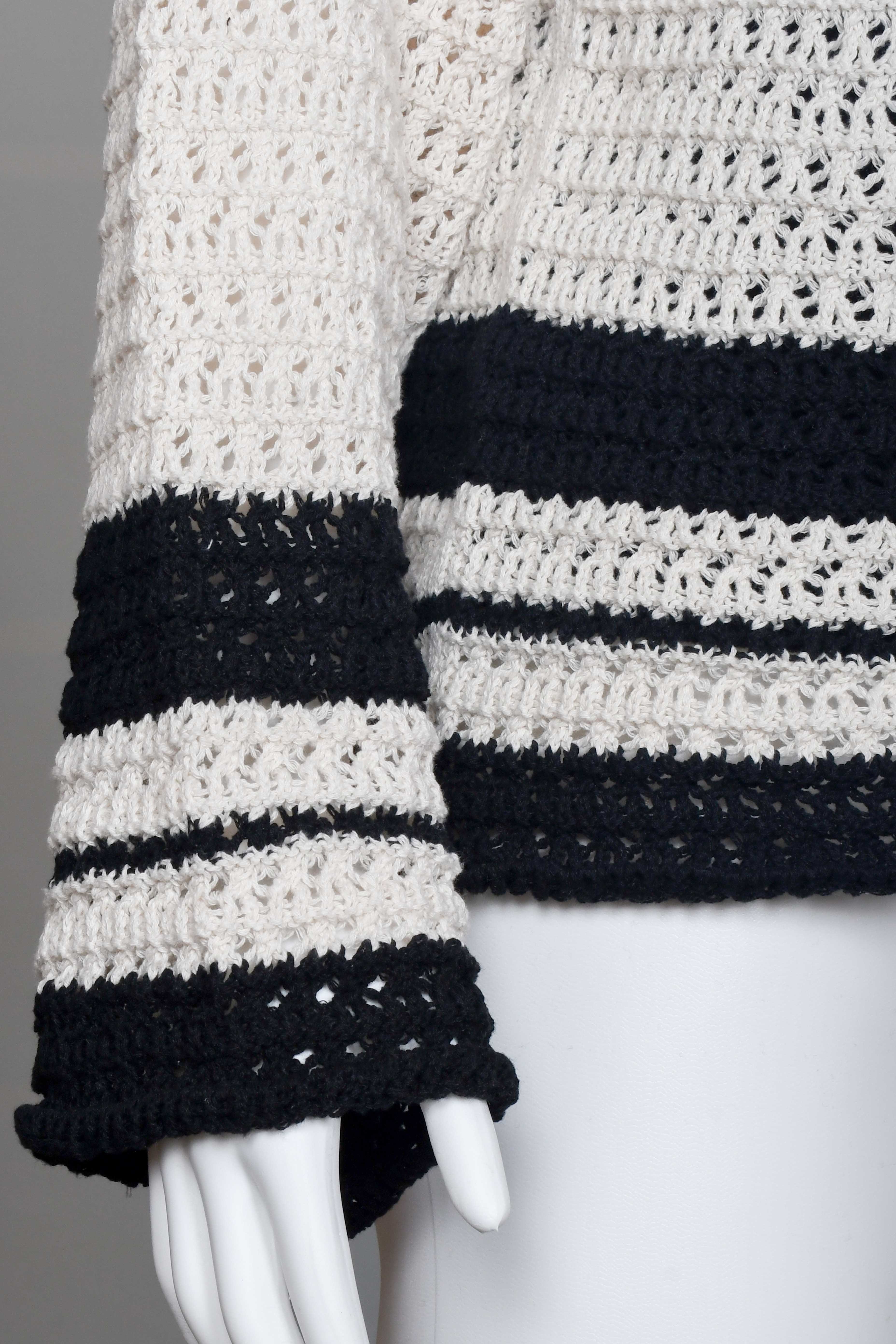 RM-023 Woman Cream Oversize Knit Blouse with Black Details