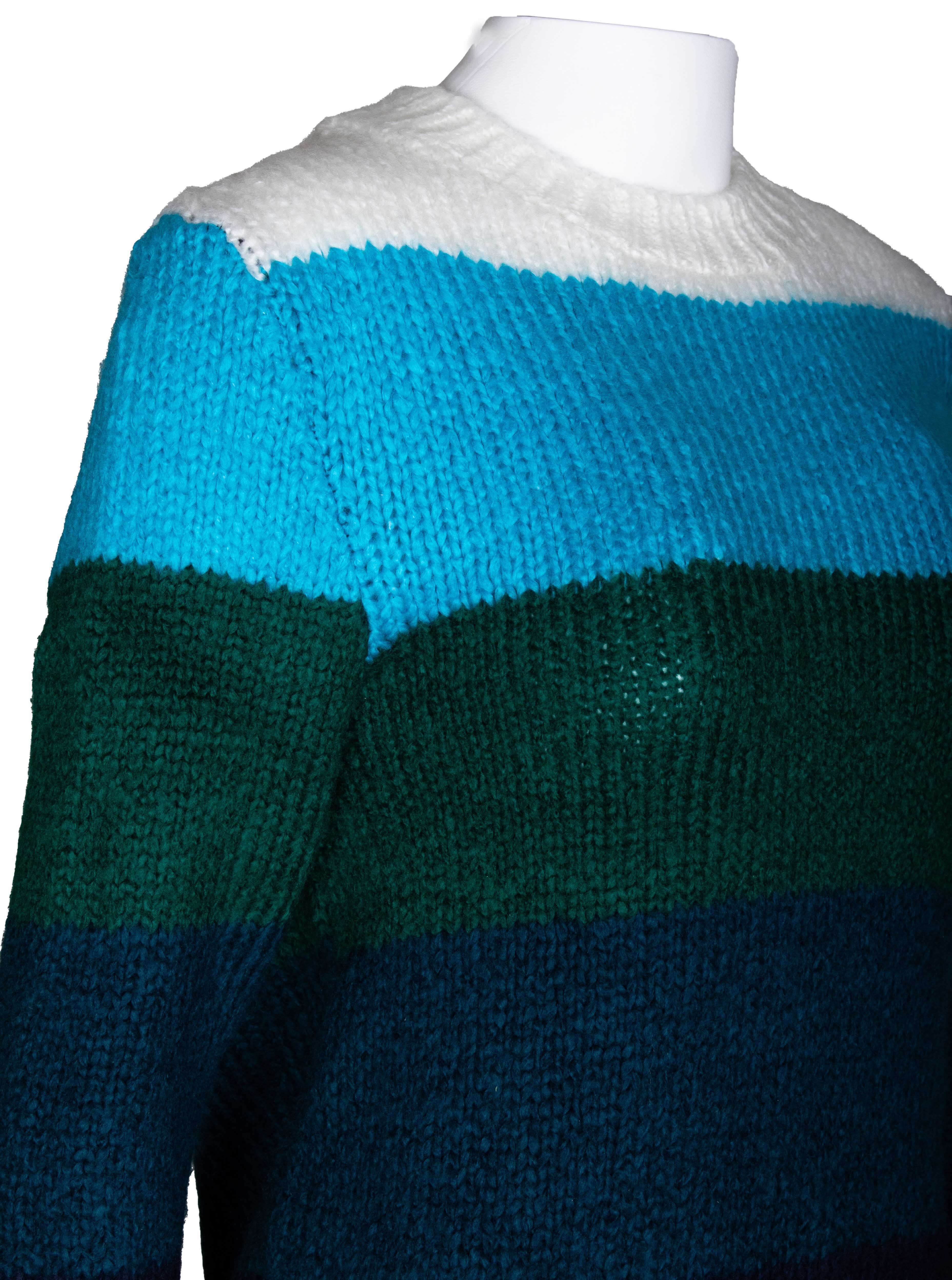 RM-059 Woman Sweater with Stripe Details