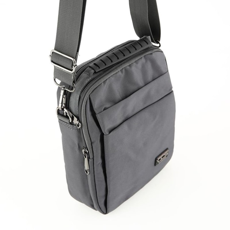 ÇÇS 31393 Gri Askılı Erkek Çanta 
