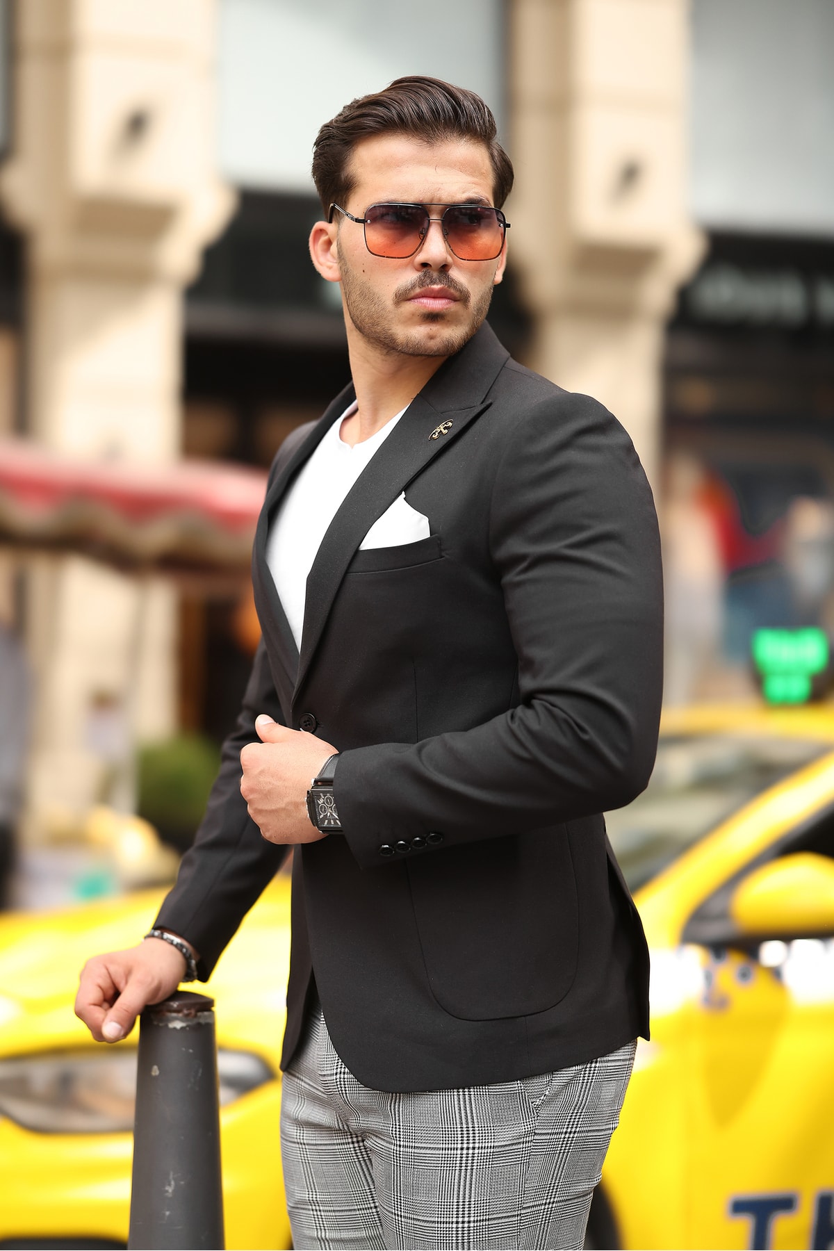İTALYAN STİL SİVRİ YAKA SİYAH BLAZER ERKEK TEK CEKET