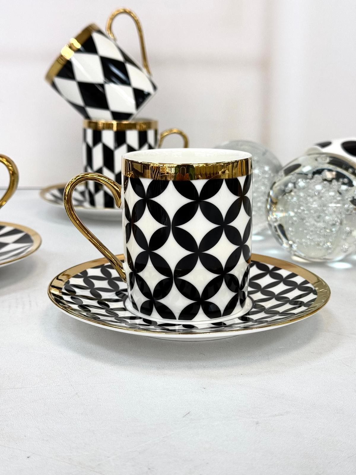 KOSAVA 6 Kişilik Büyük Boy Çay Ve Nescafe Seti 200 cc