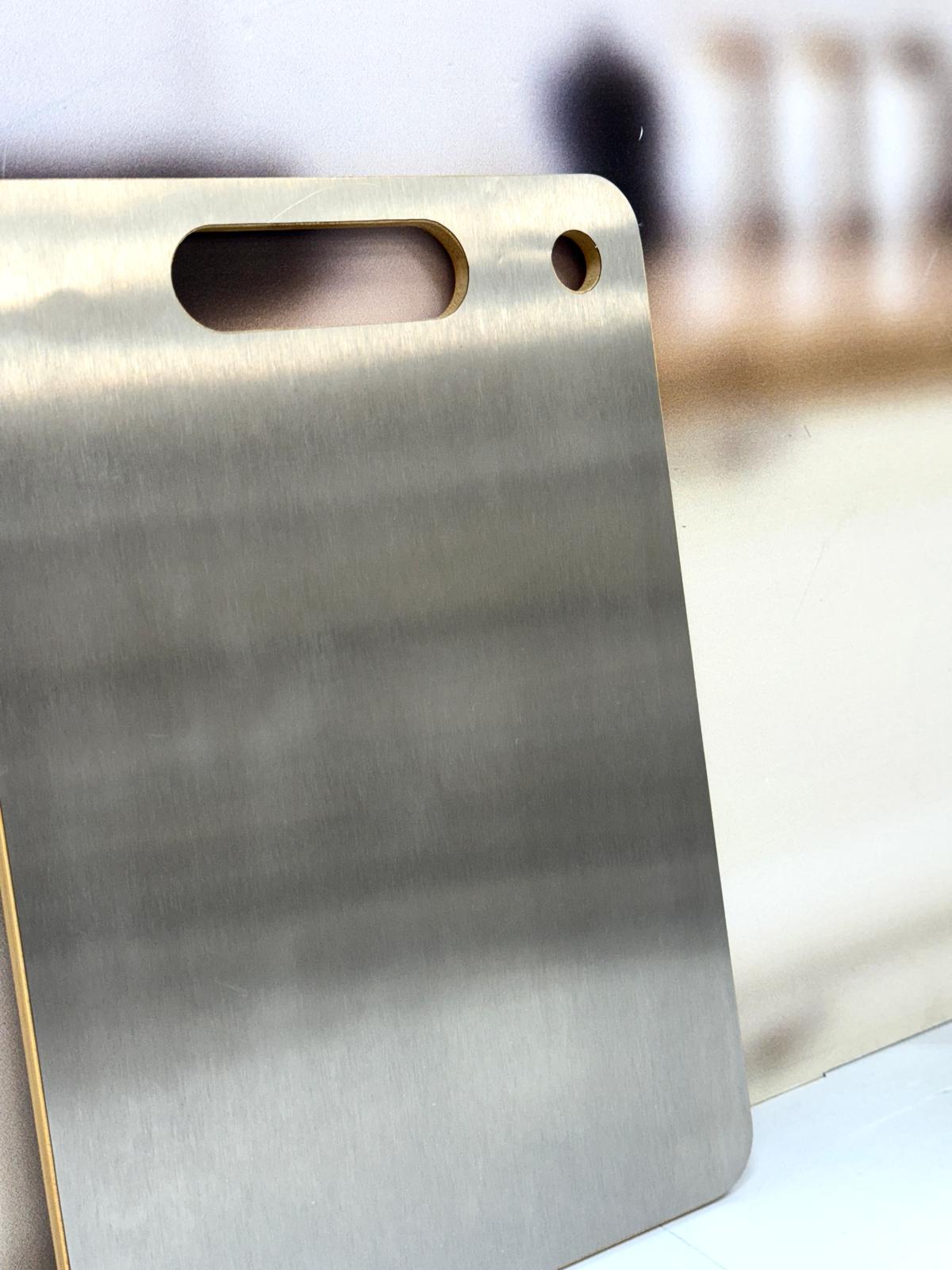 Çift Taraflı Çelik Ve Bambu Kesme Tahtası 34/24 Cm