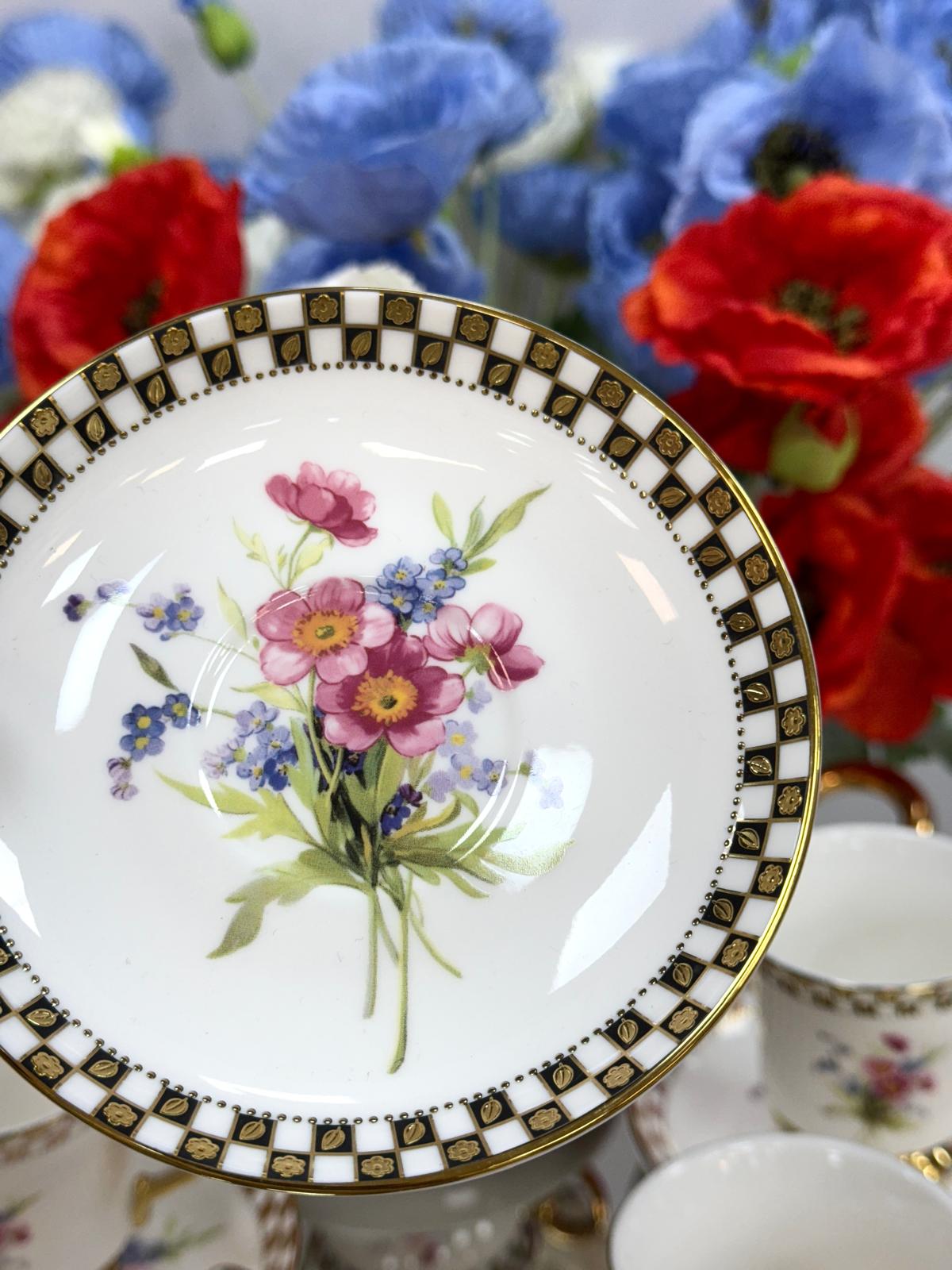 6 Kişilik Porselen Fincan Takımı 100 cc