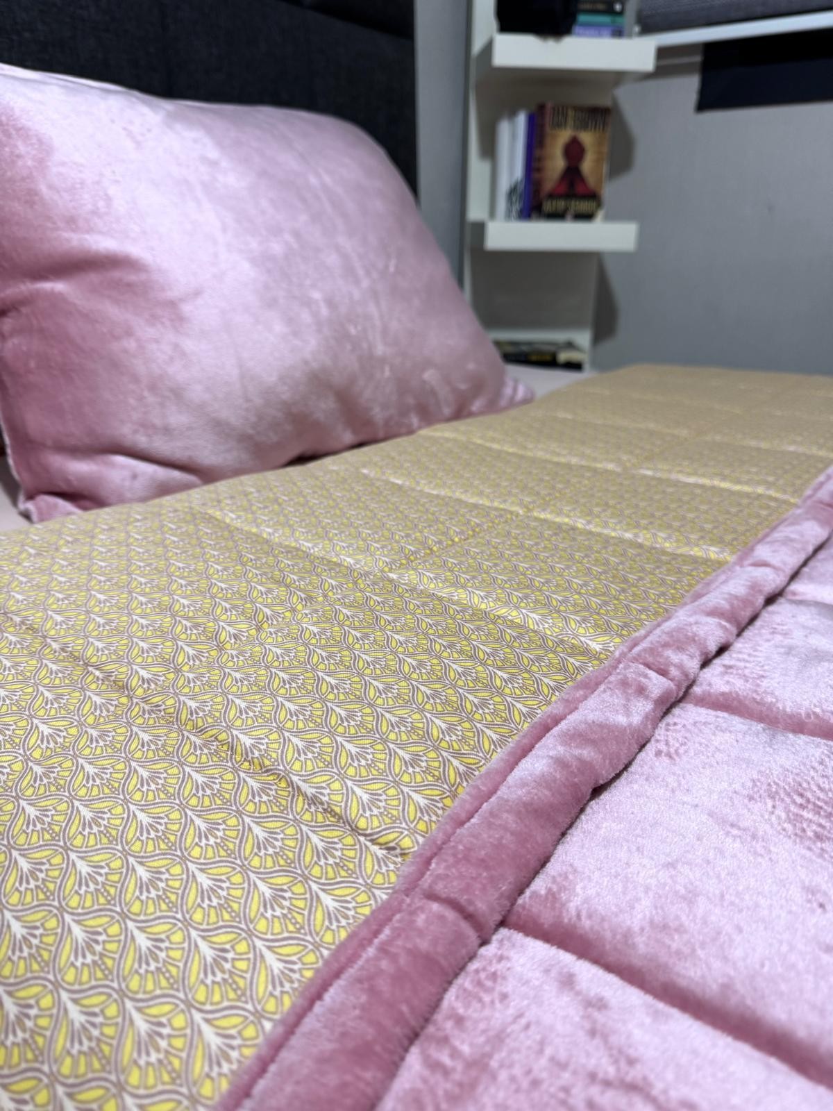 Berry Concept Yumuşak Kadife Tek Kişilik Yatak Örtüsü 175/235 cm
