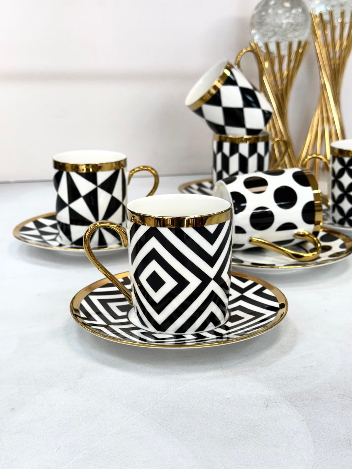 KOSAVA 6 Kişilik Büyük Boy Çay Ve Nescafe Seti 200 cc