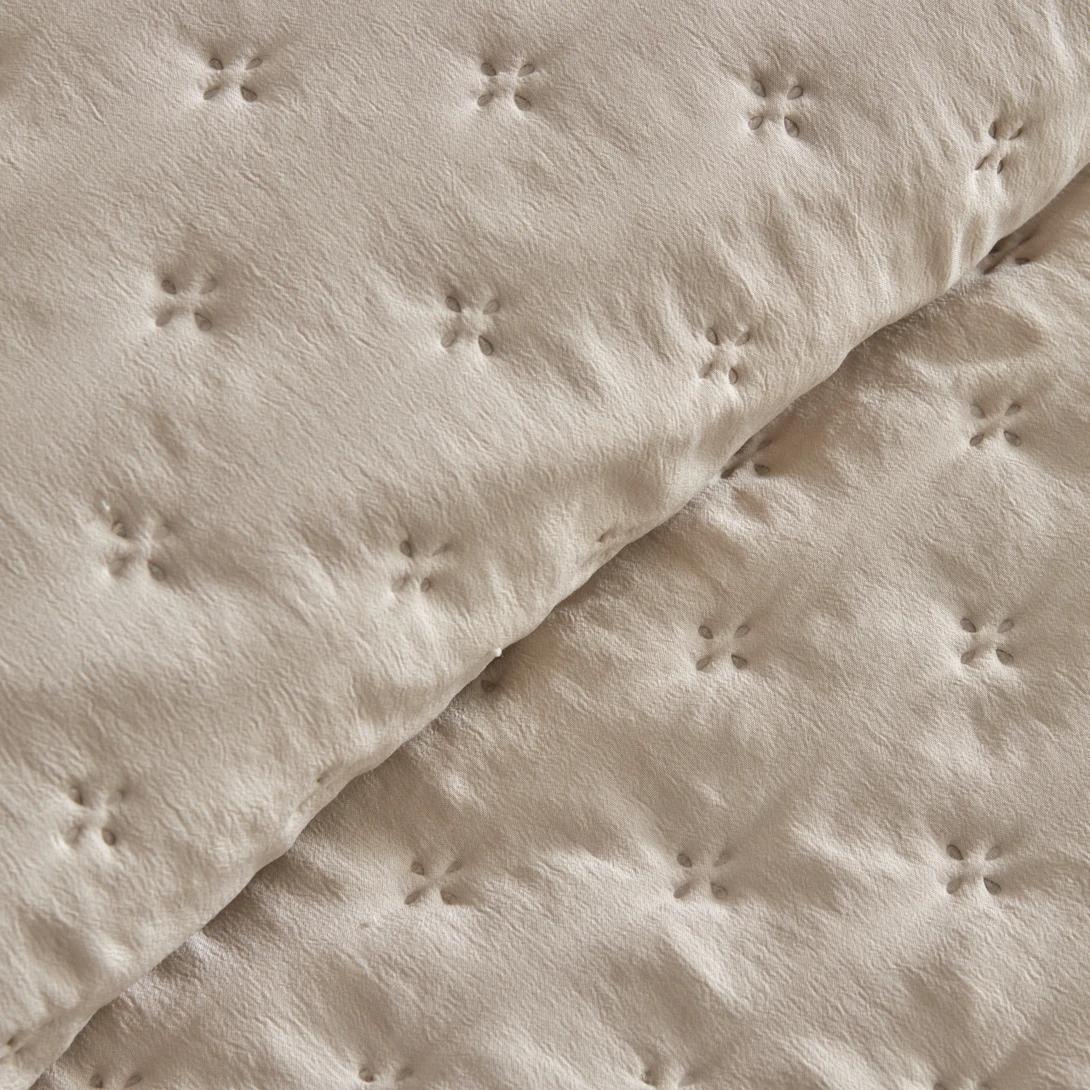 Viola Yatak Örtüsü Çift Kişilik