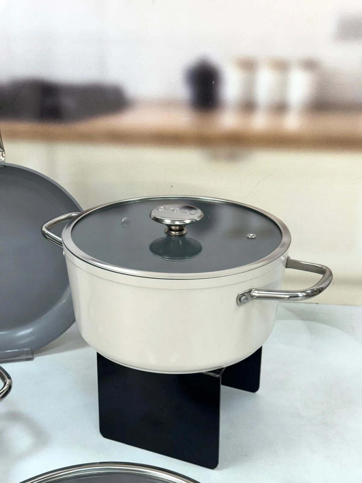 CORNHİLL 7 PARÇA SERAMİK TENCERE SETİ KREM