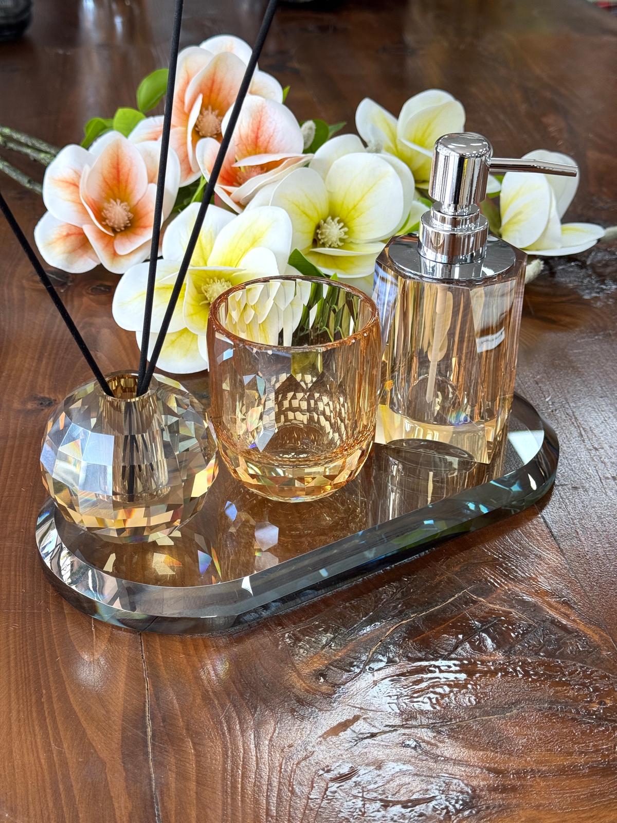 Kristal Banyo Takımı-Bal Renk