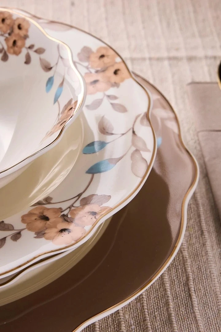 Perotti Flore 6 Kişilik 24 Parça Porselen Yemek Takımı