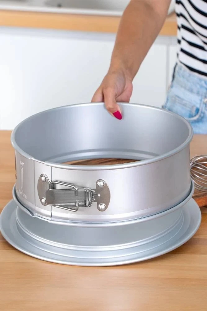 ACAR Alüminyum Kelepçeli Kek Kalıbı 26 cm