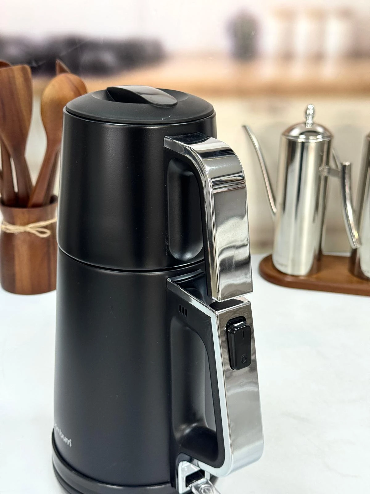 Force Elektrikli Çelik Çaycı Siyah