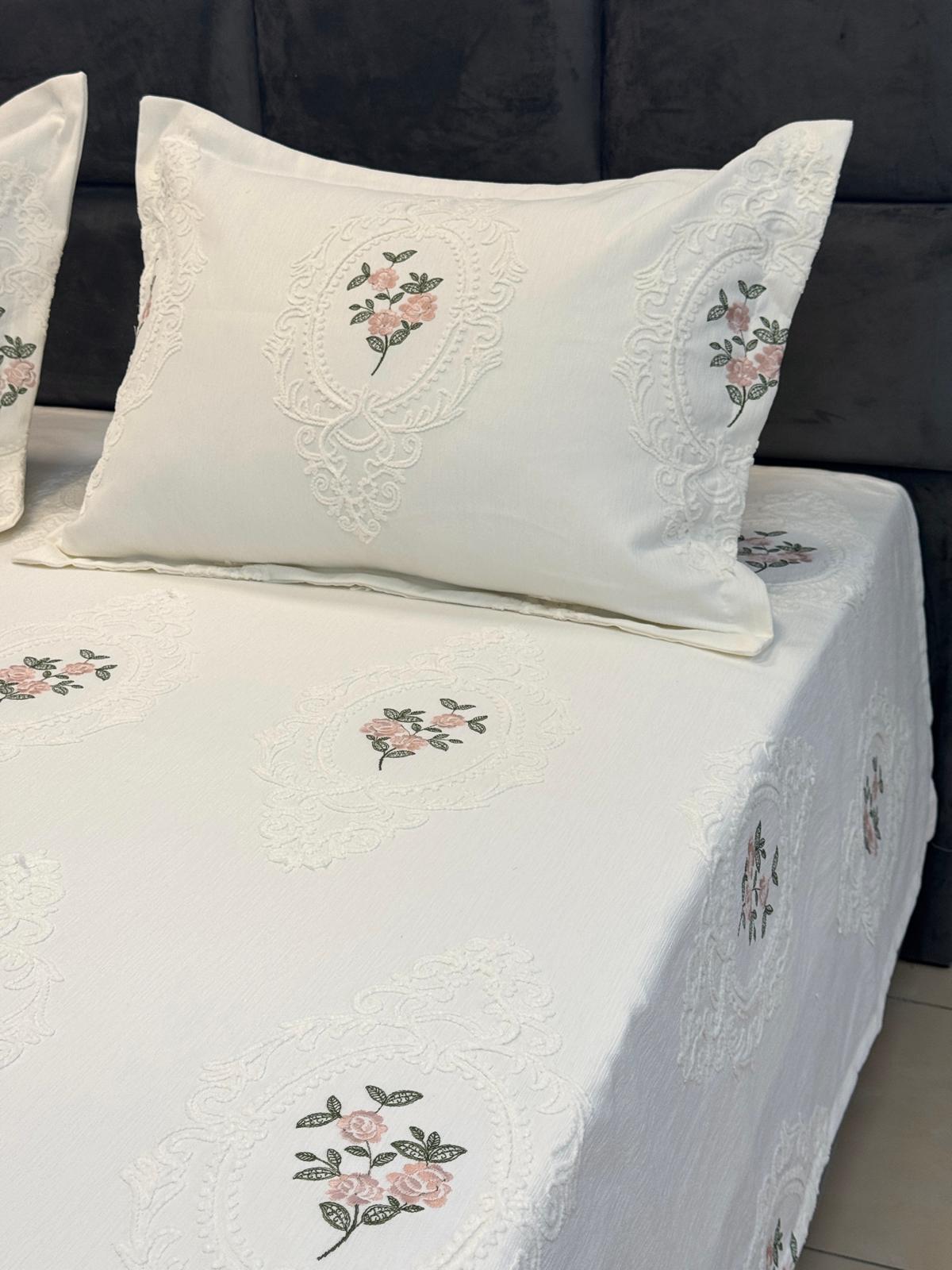 Ottoman Nakışlı Pike Takımı 260/260 cm