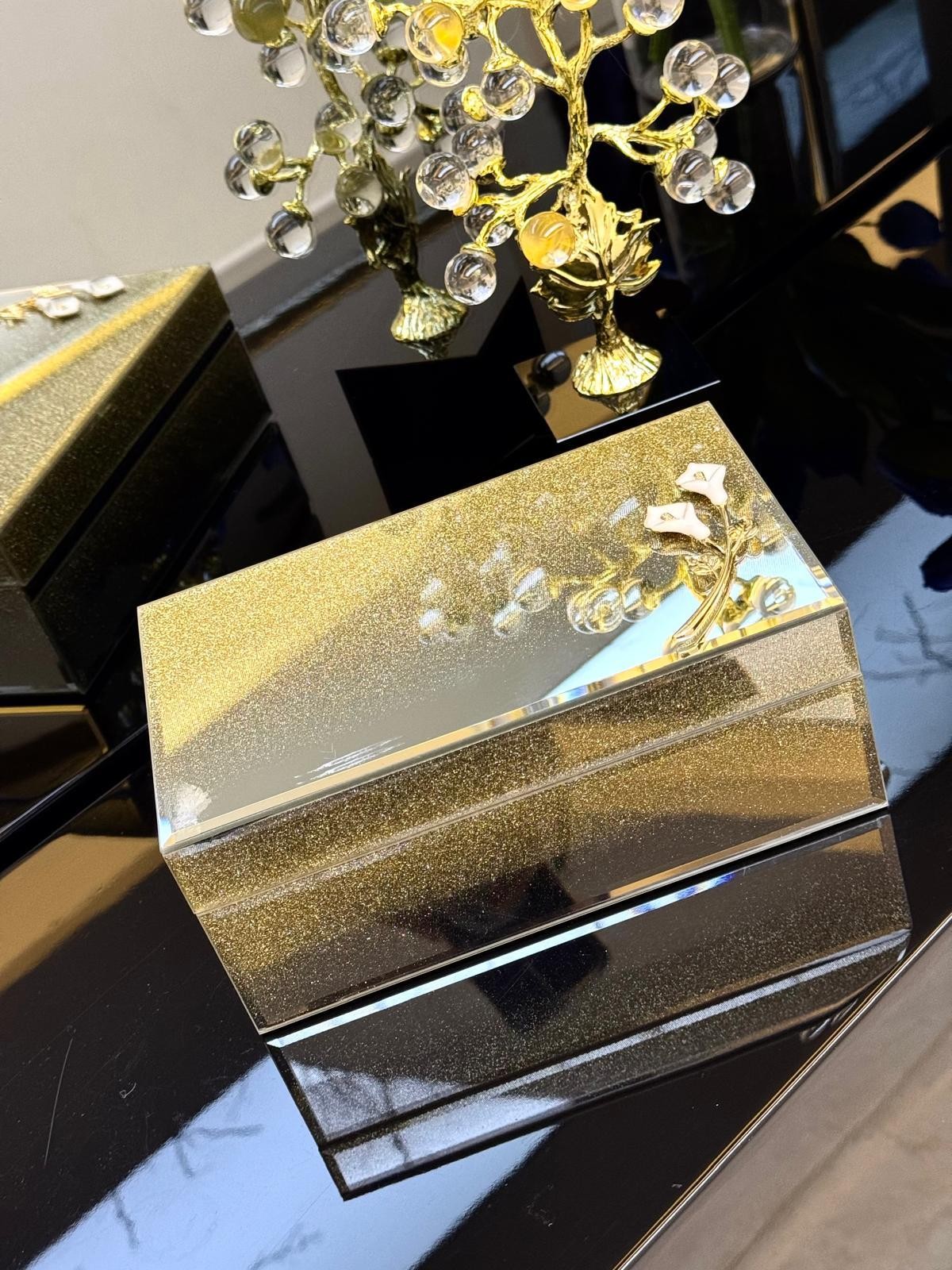 AROW Arow Aynalı Takı Kutusu Ççiçek Detaylı  21/13 cm