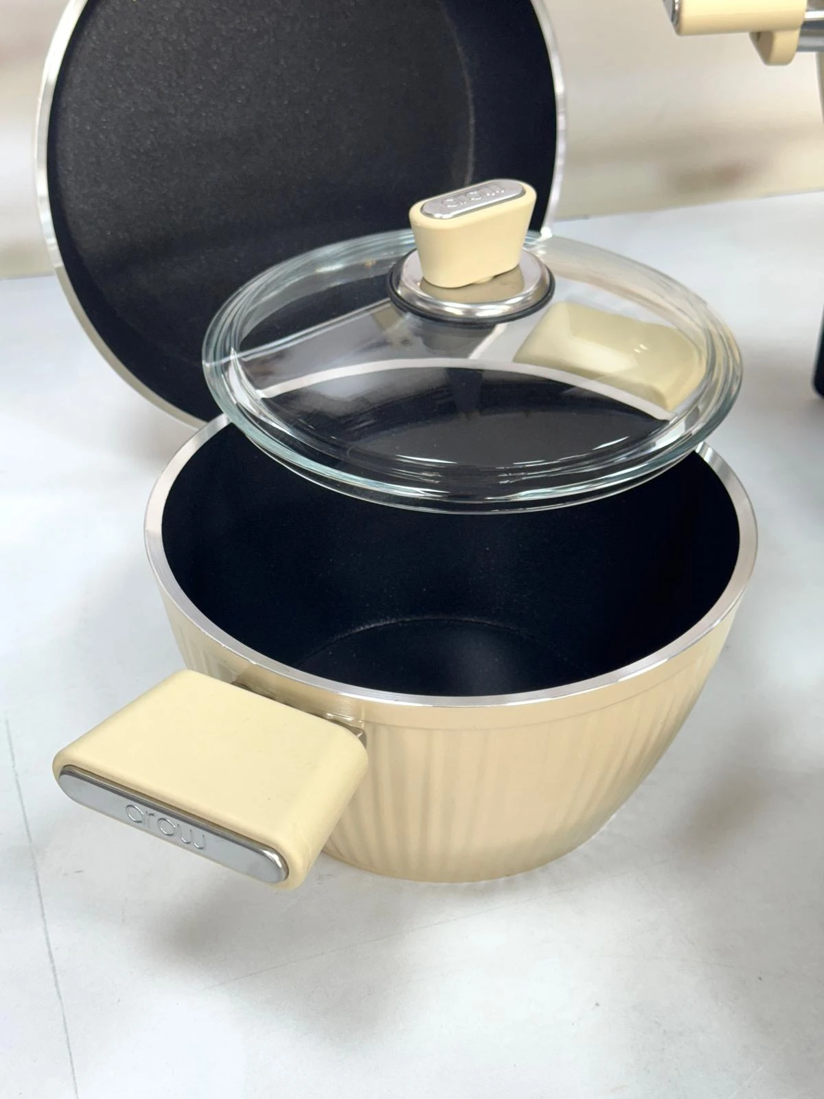 GİALLO NONSTİCK 7 PARÇA GRANİT DÖKÜM TENCERE SETİ KREM