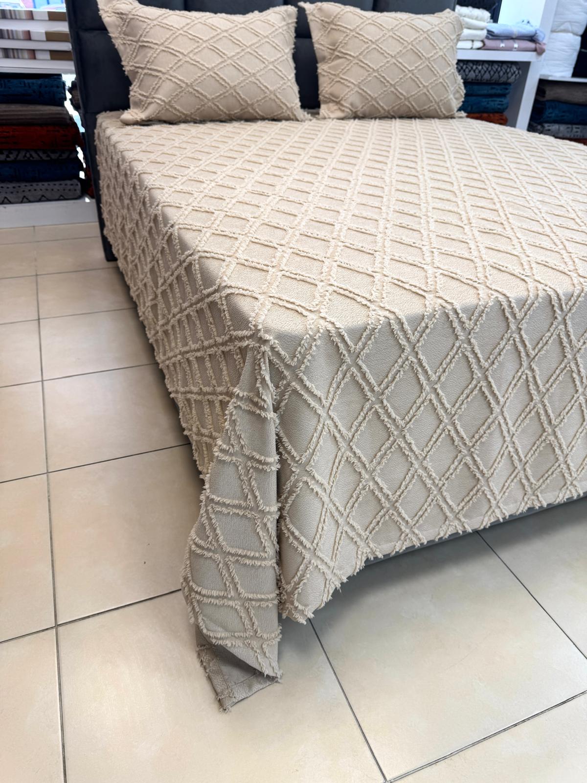 Berry Concept İskandinav Yatak Örtüsü Çift Kişilik