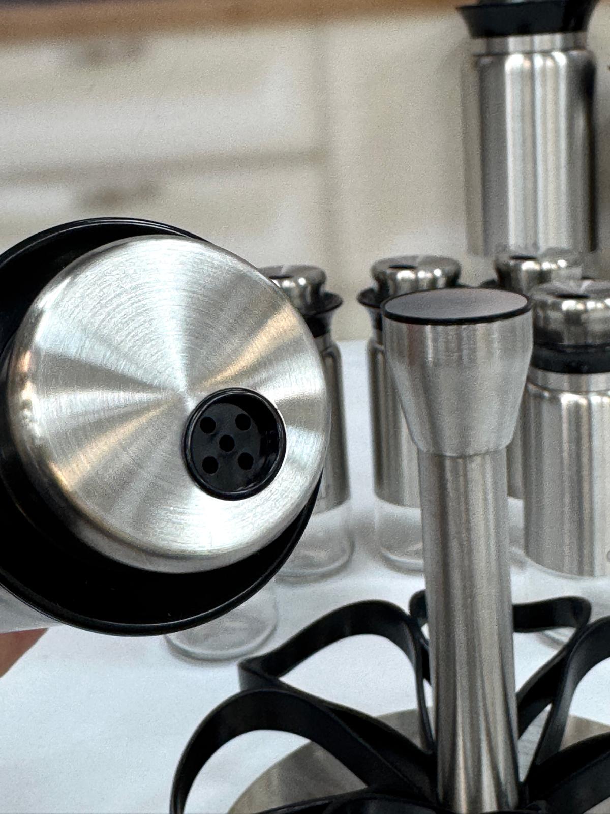 İgor 7 Li Döner Standlı Baharat Seti