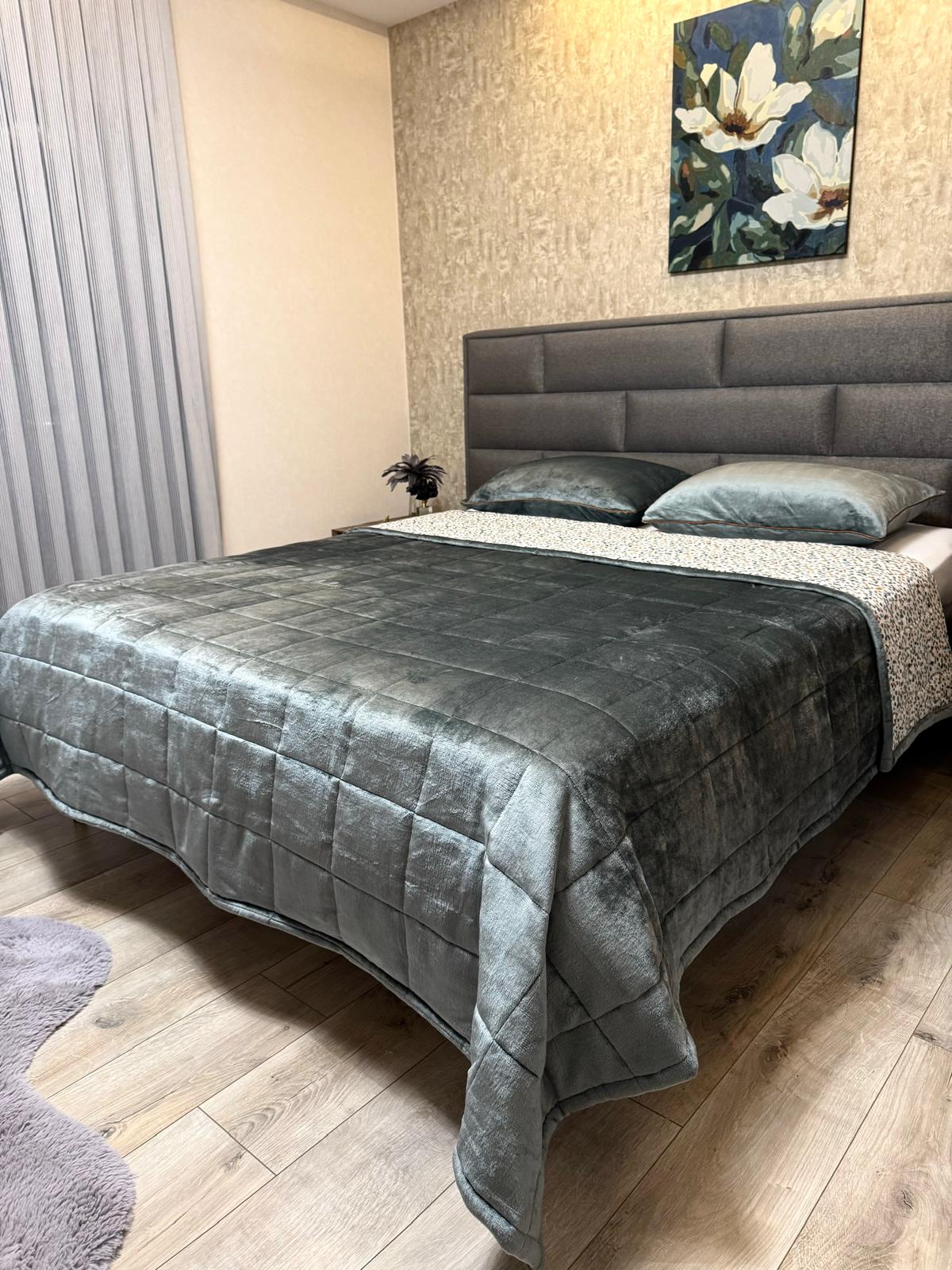 Yumuşak Kadife Çift Kişilik Yatak Örtüsü 240/245 cm