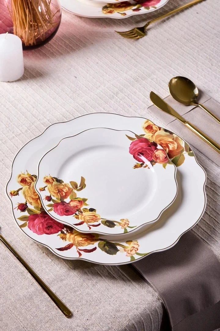 Perotti Rose Garden 24 Parça 6 Kişilik Porselen Yemek Takımı