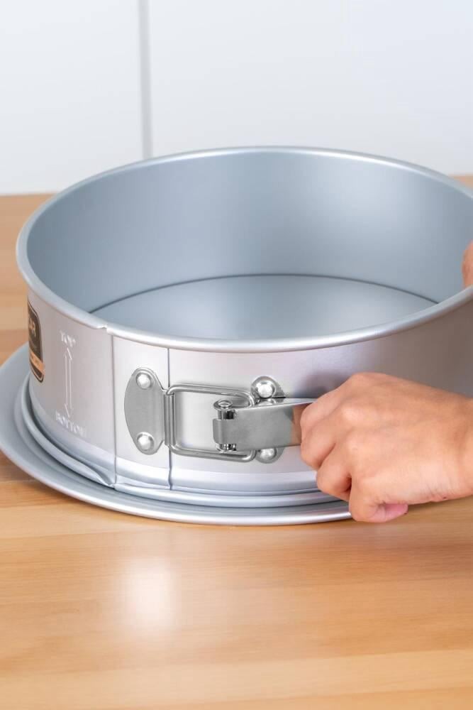 ACAR Alüminyum Kelepçeli  Kek Kalıbı 26 cm