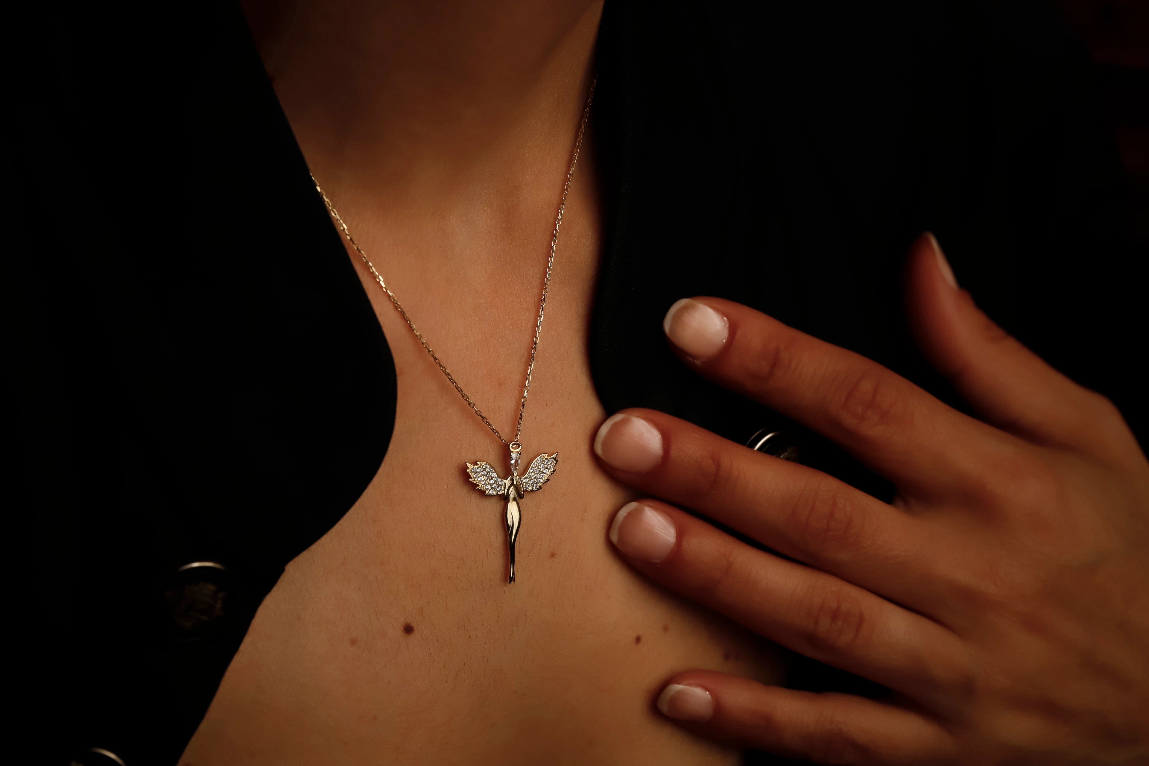 Melek Dokunuşu Kolye