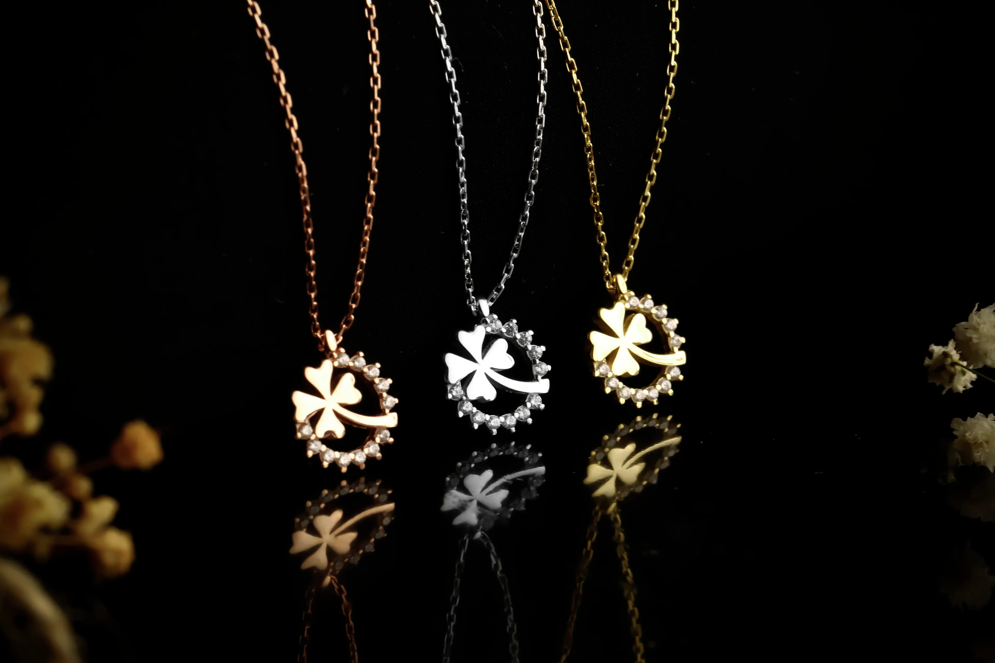 Şans Çemberi Kolye