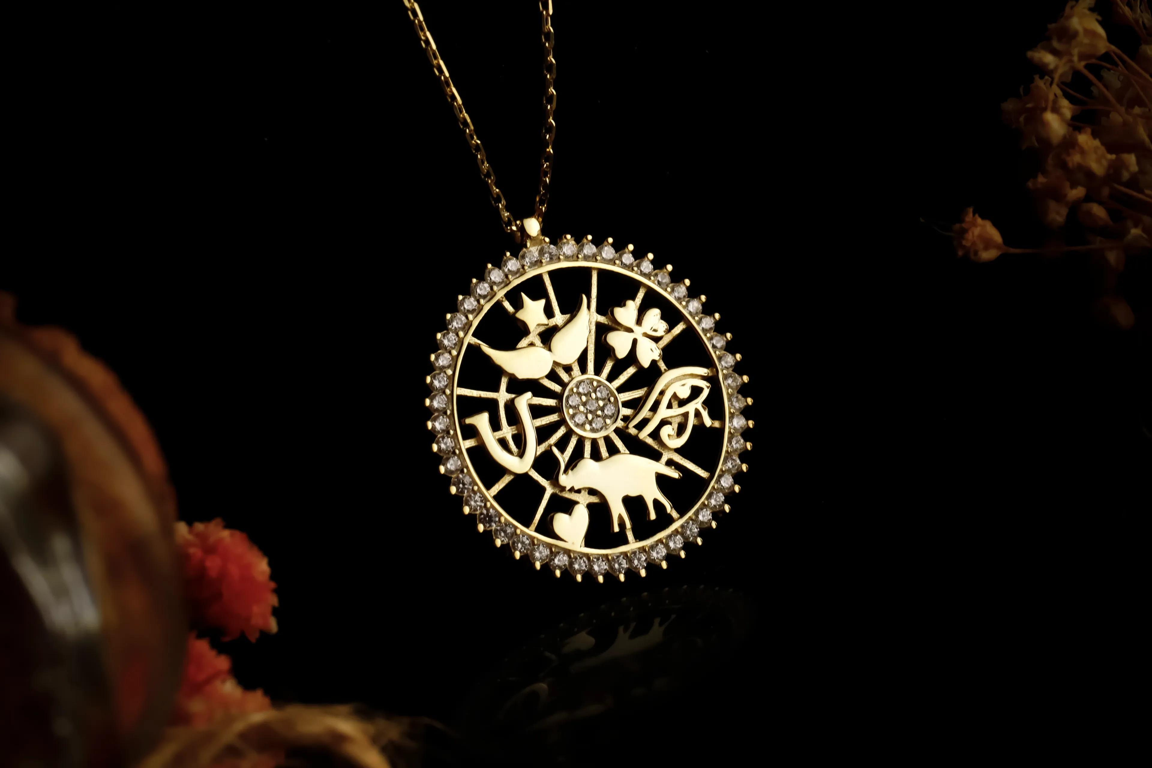 Altın Tılsım Kolye