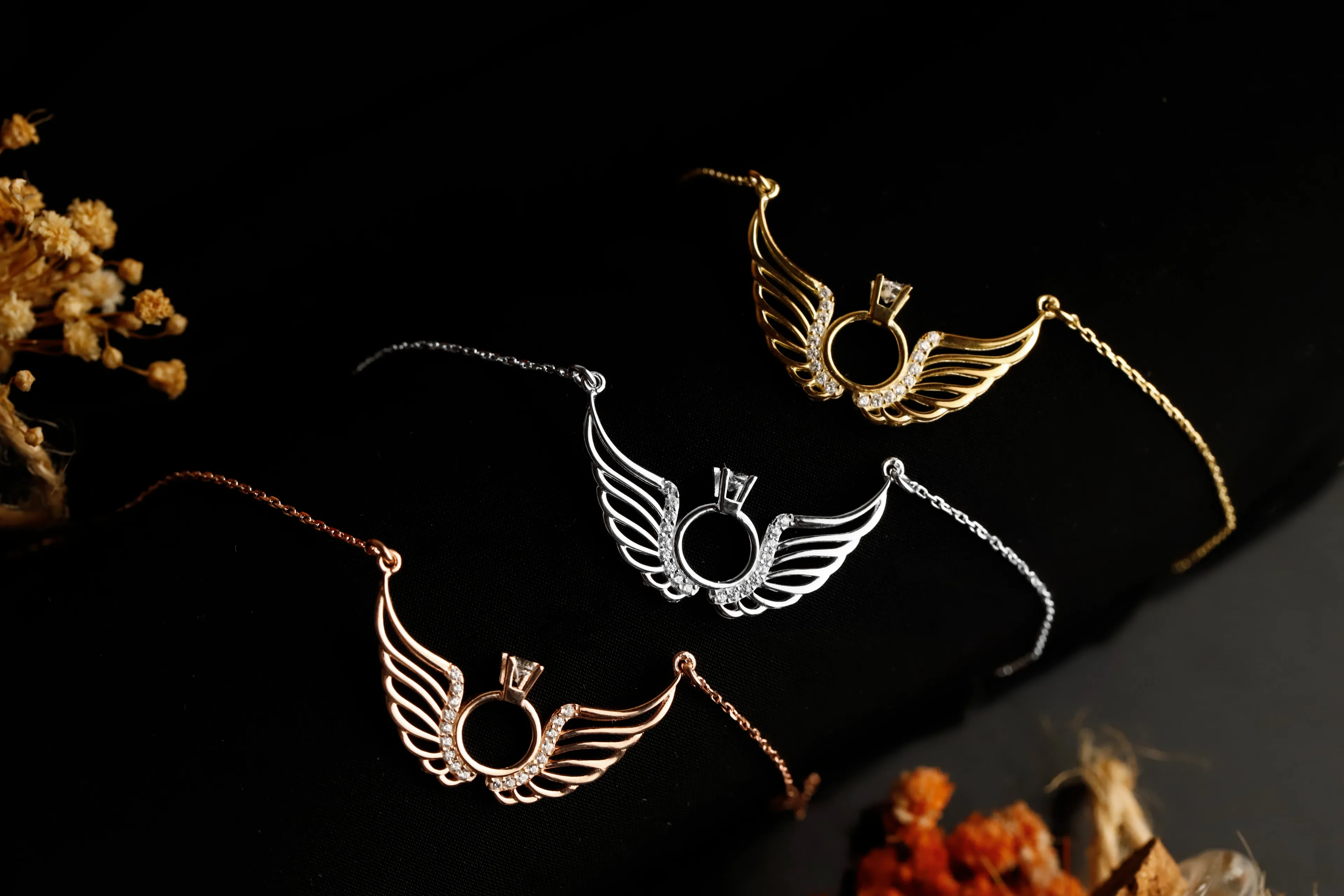 Altın Bağlılık Kolye