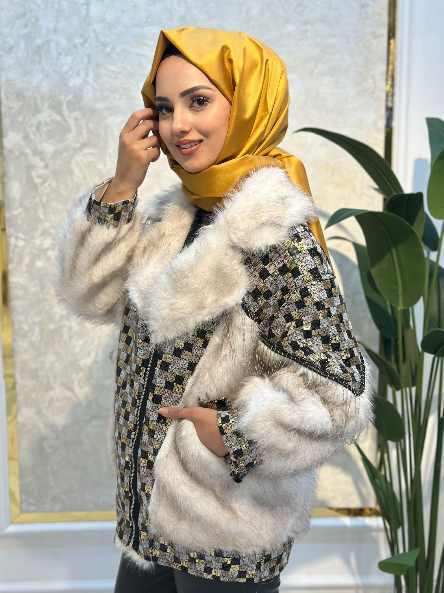 Dama Desenli İthal Kürk-Tac 85936 - CAMEL