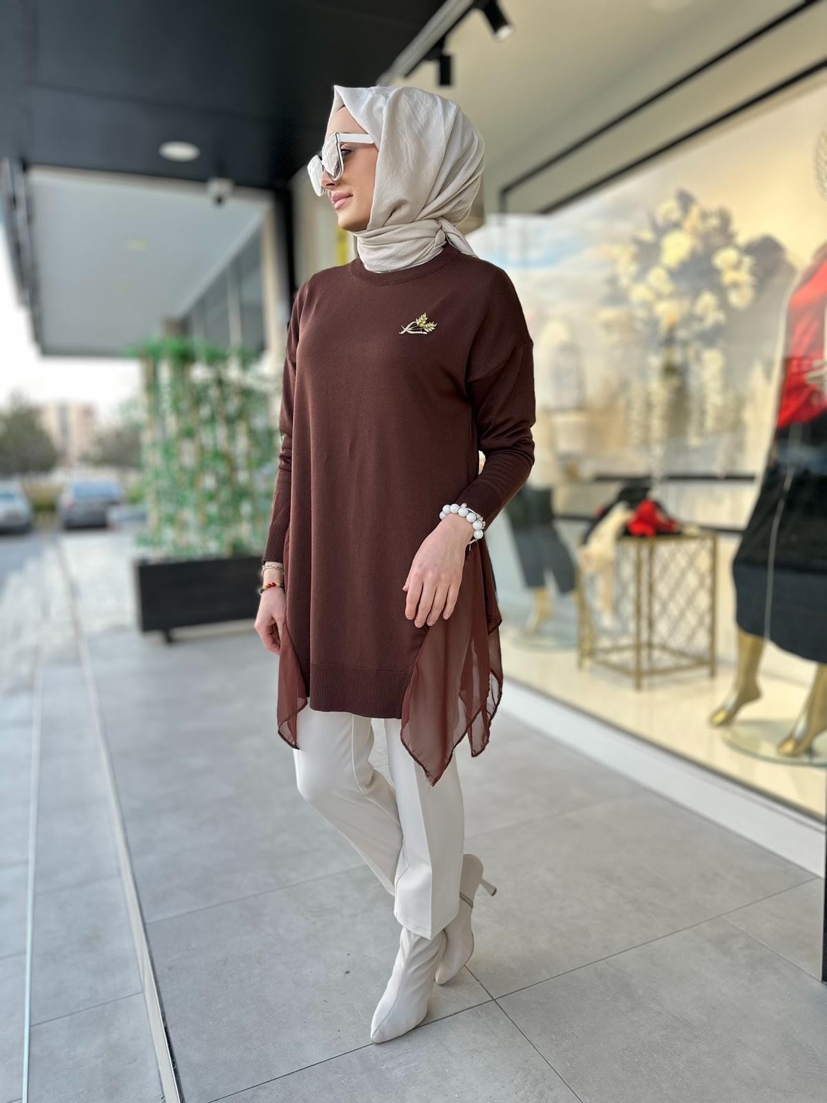 Yırtmaçlı Bisiklet Yaka Tunik-Tac 1401