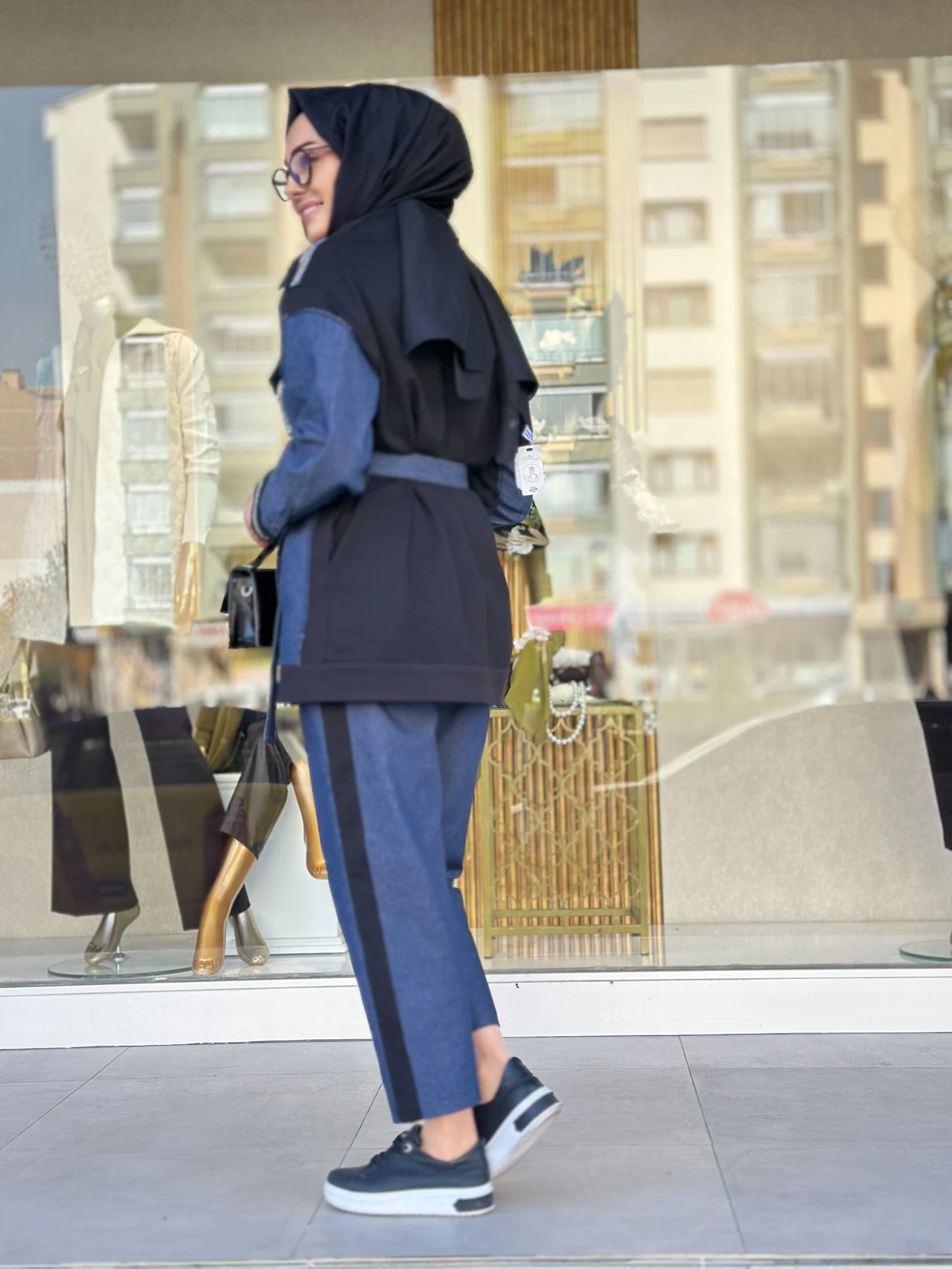 Cepleri Taşlı Jean Pant. Takım-Tac 7969