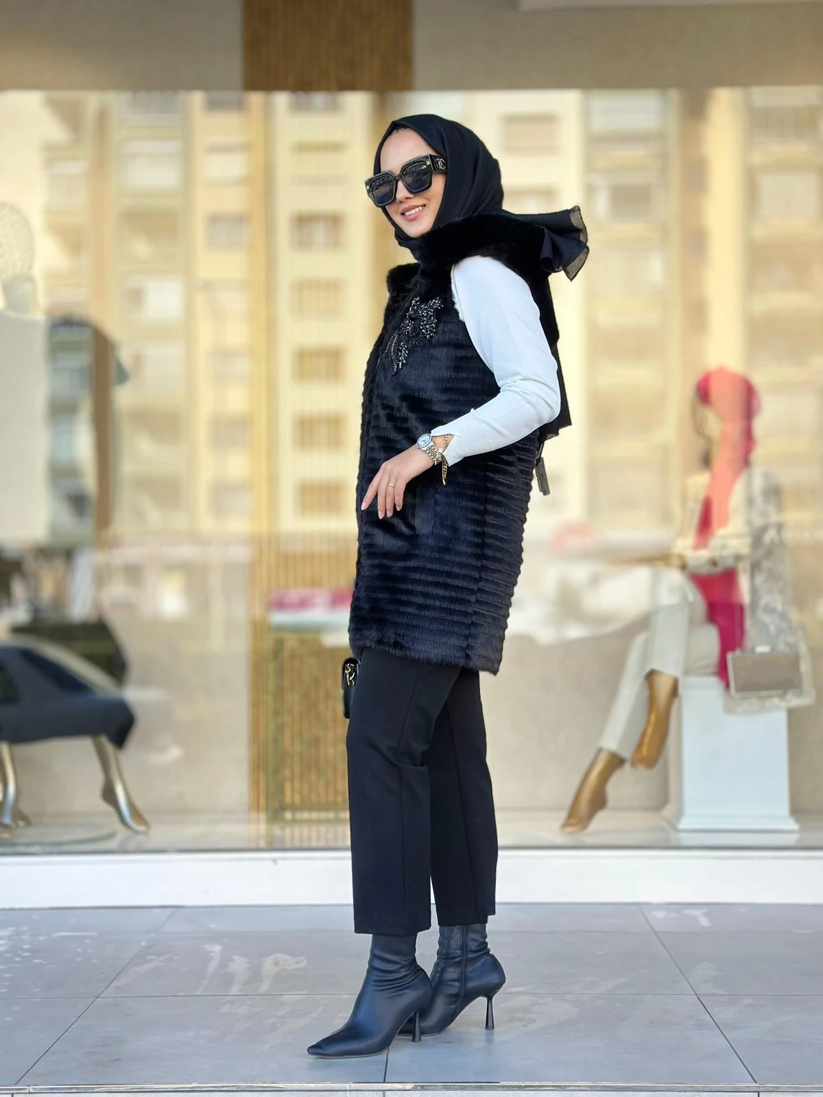 Taş Det.Angora Yelek-Tac 2935