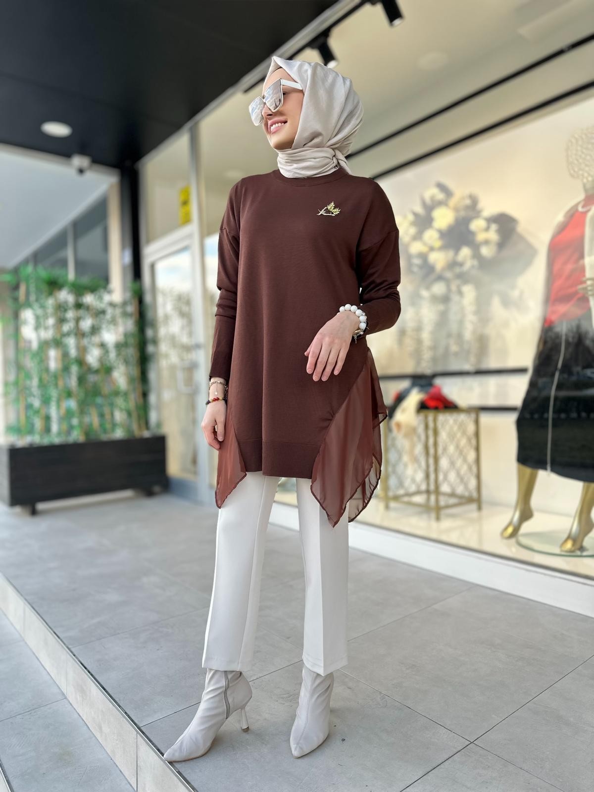 Yırtmaçlı Bisiklet Yaka Tunik-Tac 1401