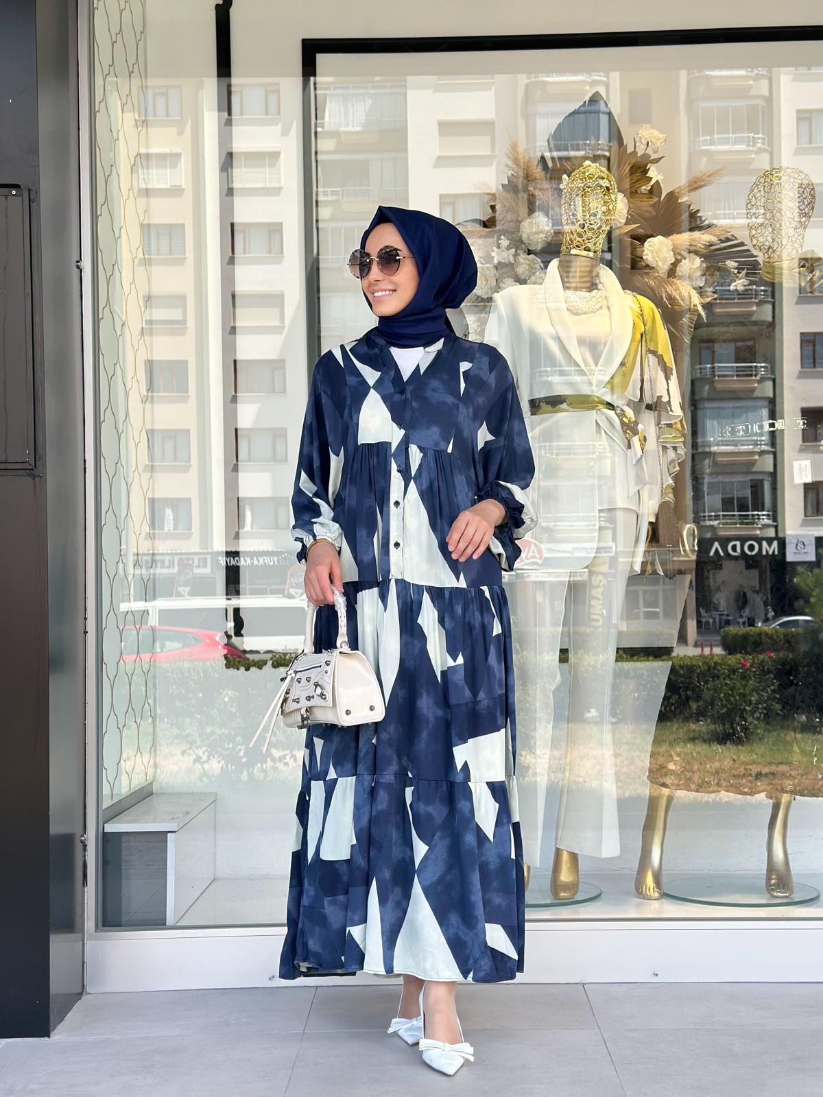 Farah Elbise-Tac 240
