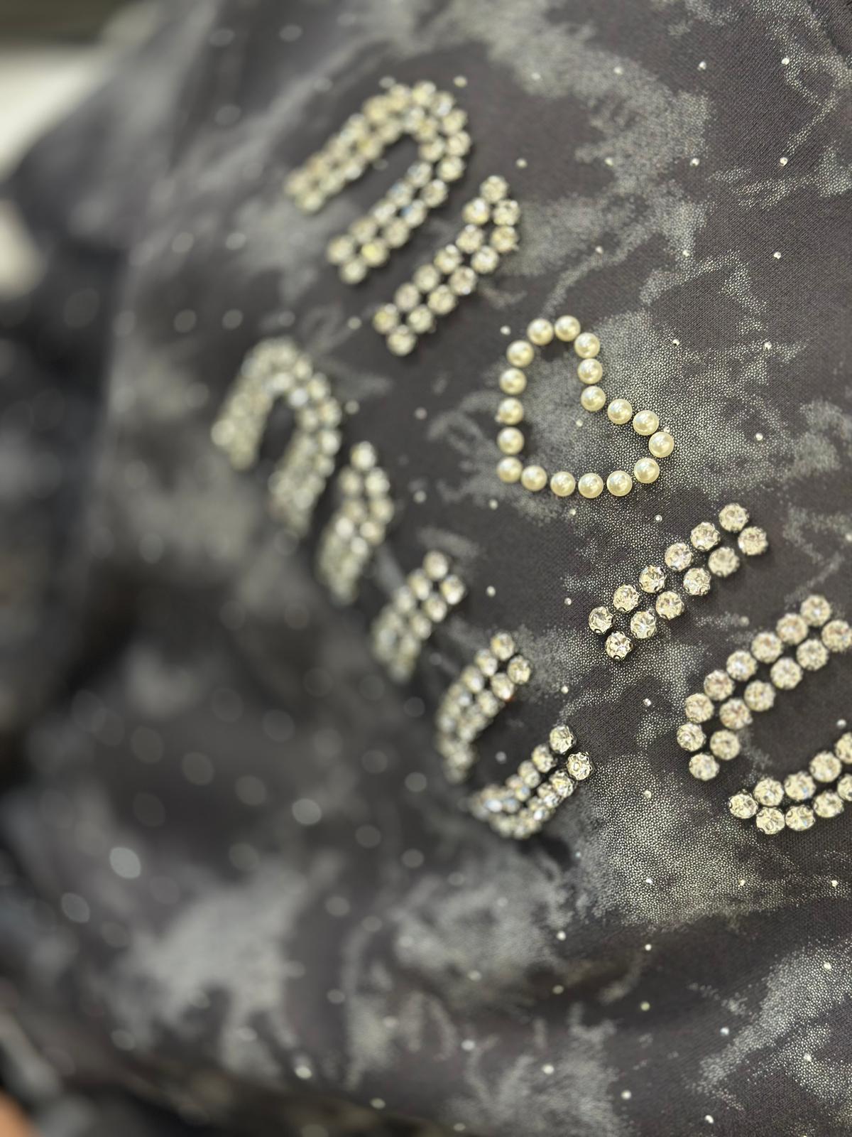 Önü Taşlı İthal Takım-Tac 85247