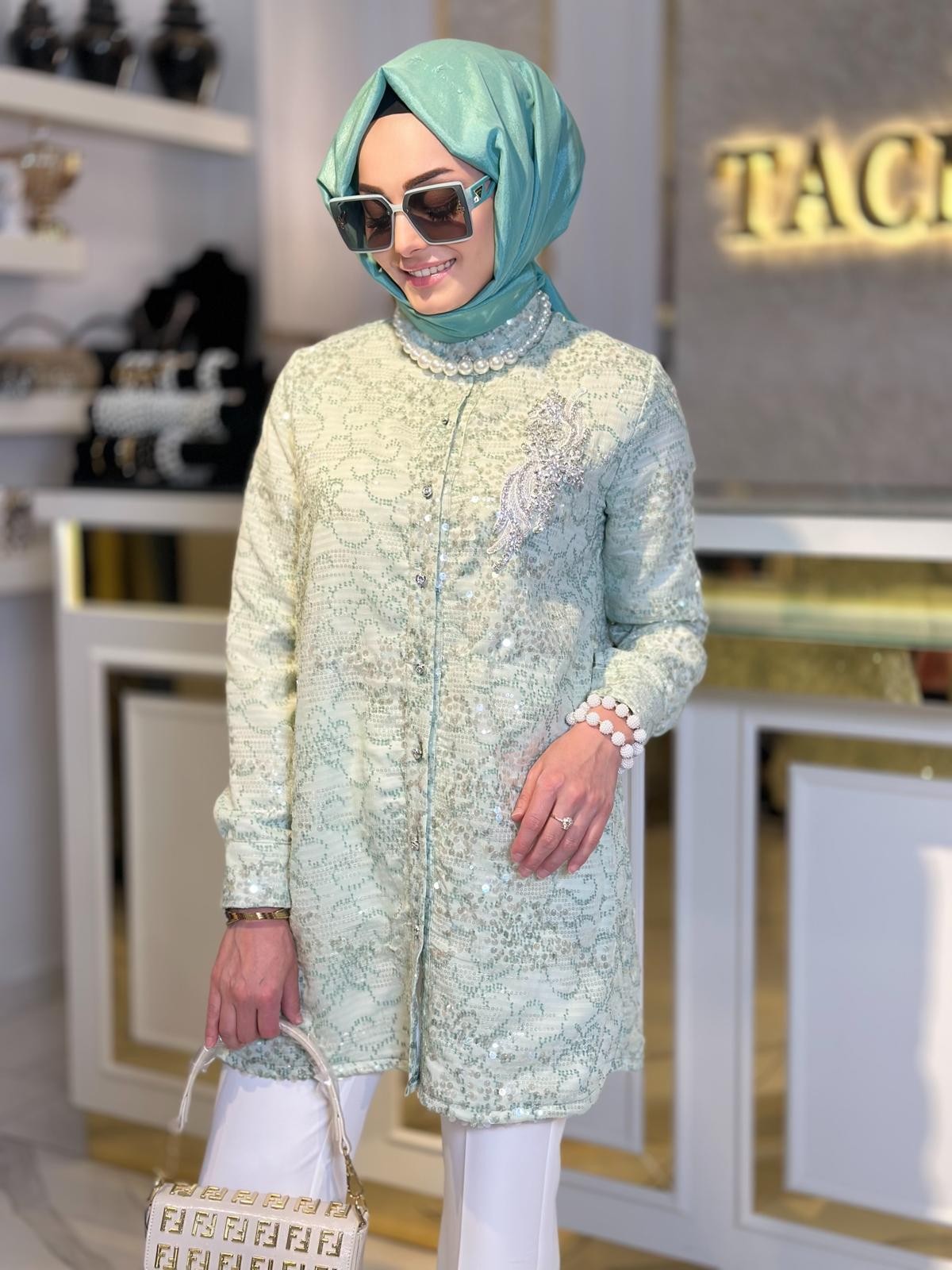 Pul İşlemeli Gömlek-Tac 3211 - Yeşil