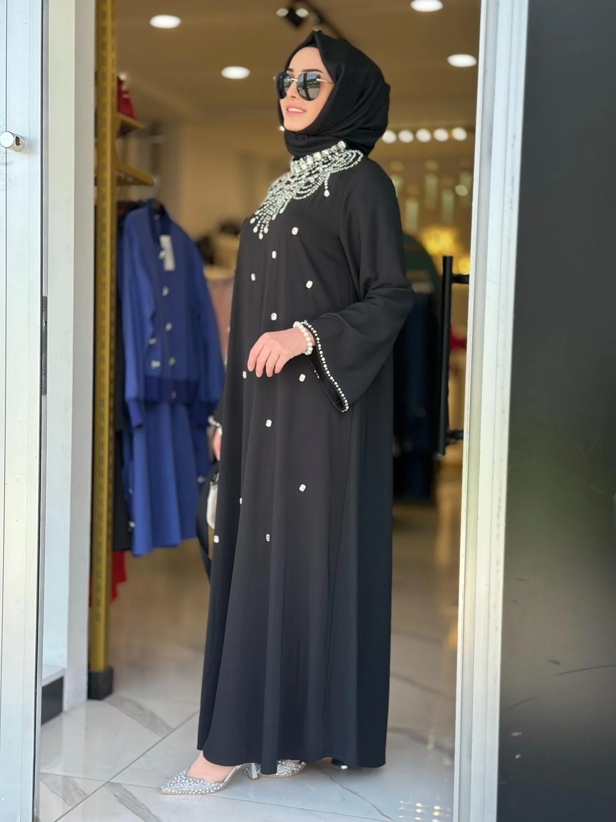 Yaka Taşlı Elbise-Tac 4246