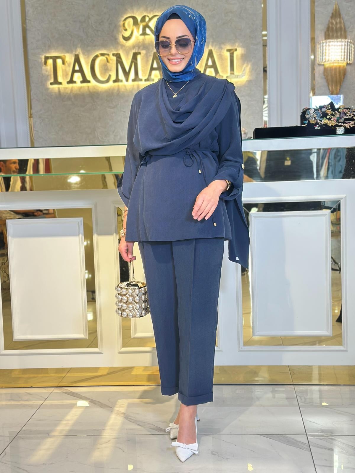 Omzu Düğmeli Pant. Takım-Tac 1529