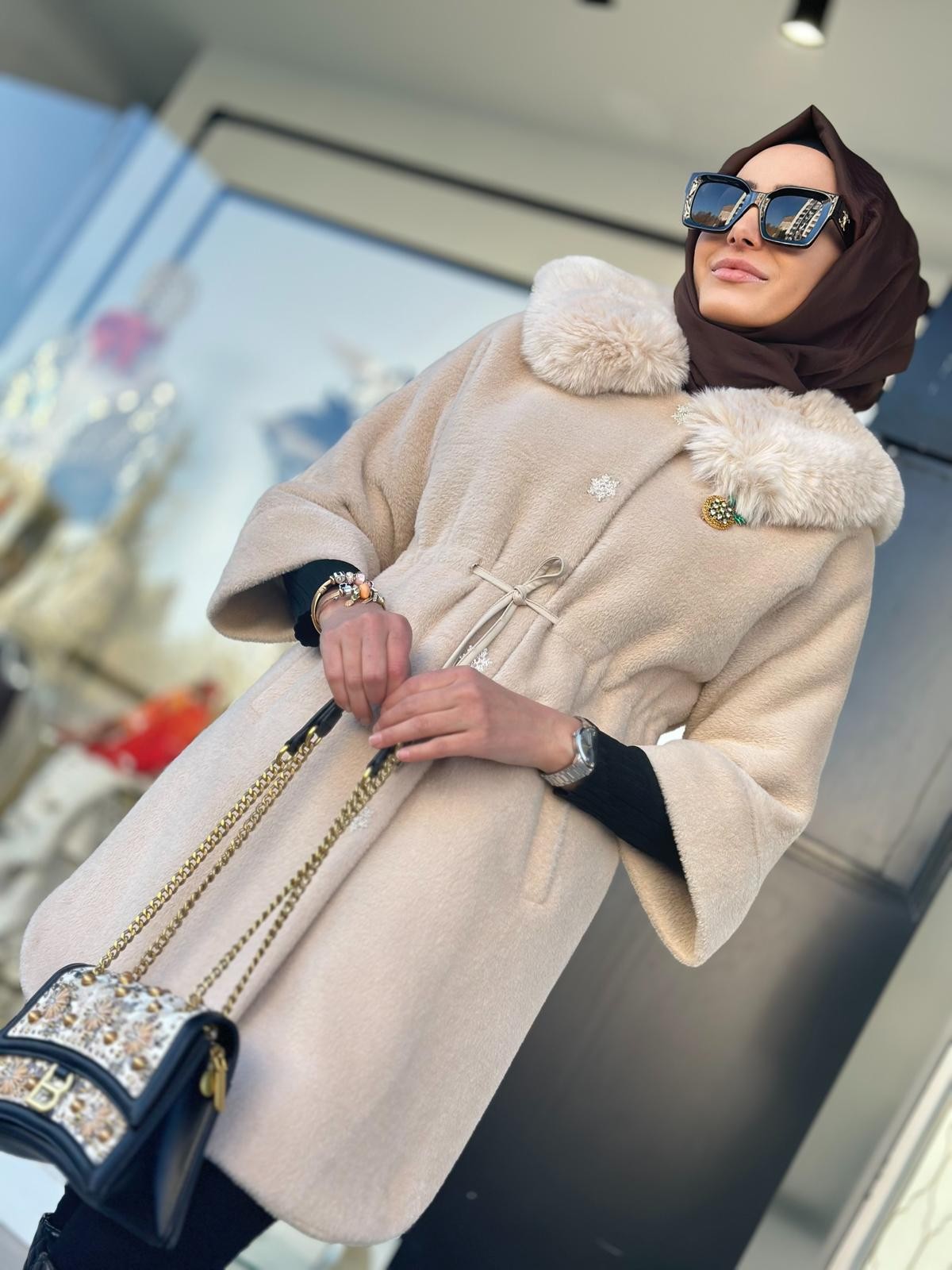 Yaka Kürk Det.Angora Kaban-Tac 5043