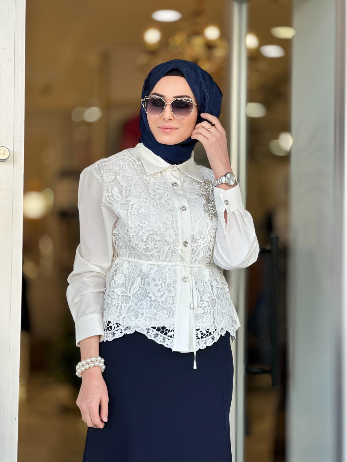 Dantelli Taşlı Gömlek-Tac 8623