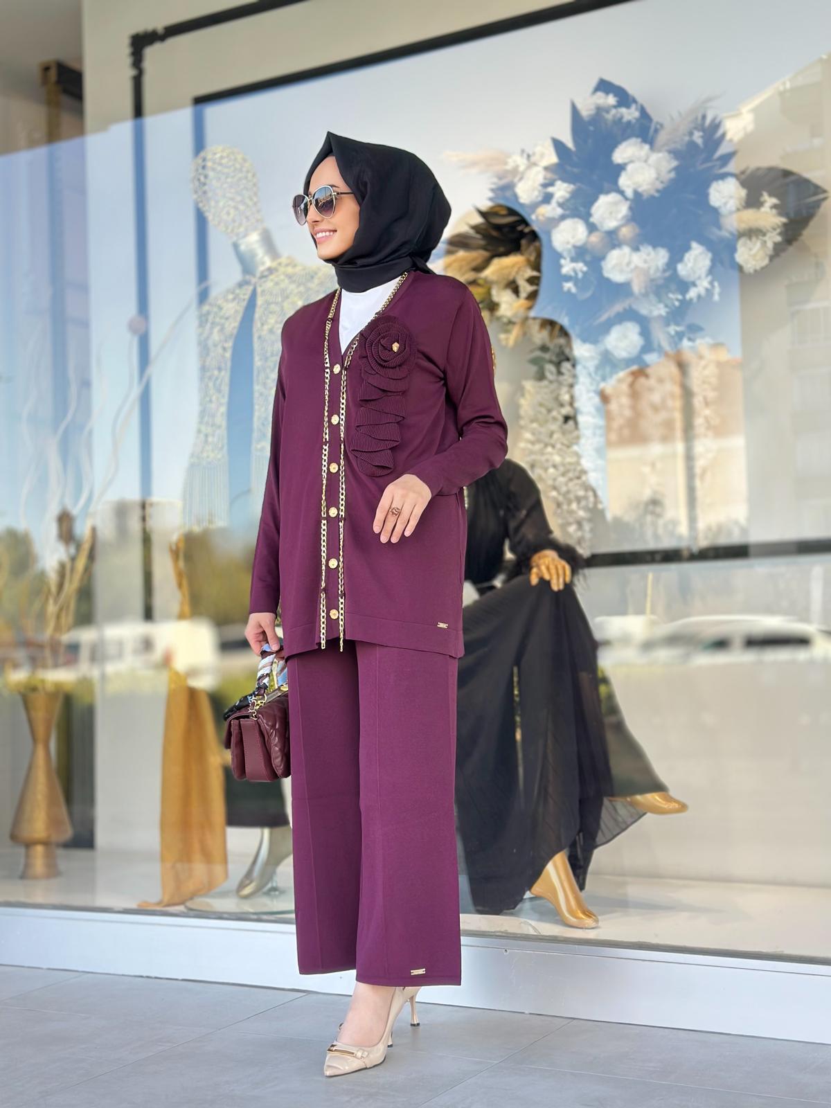 Gül Ve Zincir Det.Hırka-Tac 3089