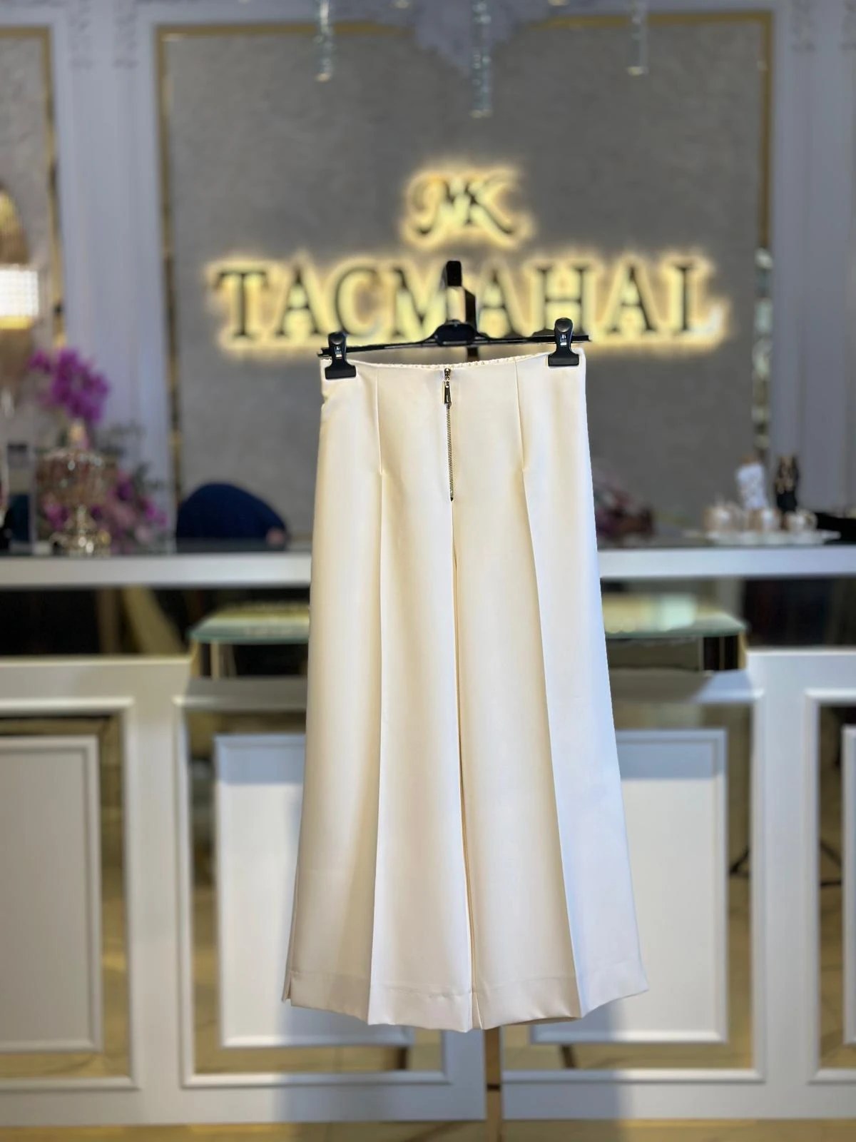 Kısa Geniş Paça Pant.-Tac 5566