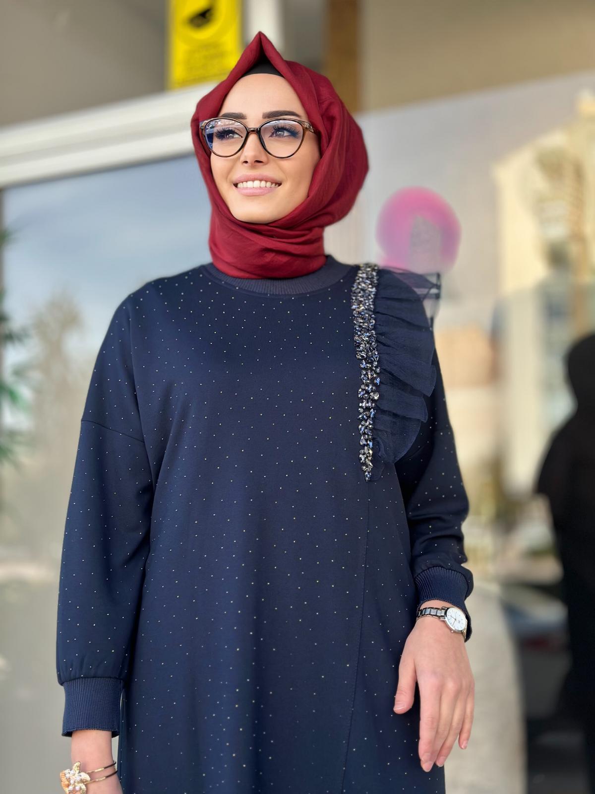 Fırfırlı Taşlı Takım-Tac 8877