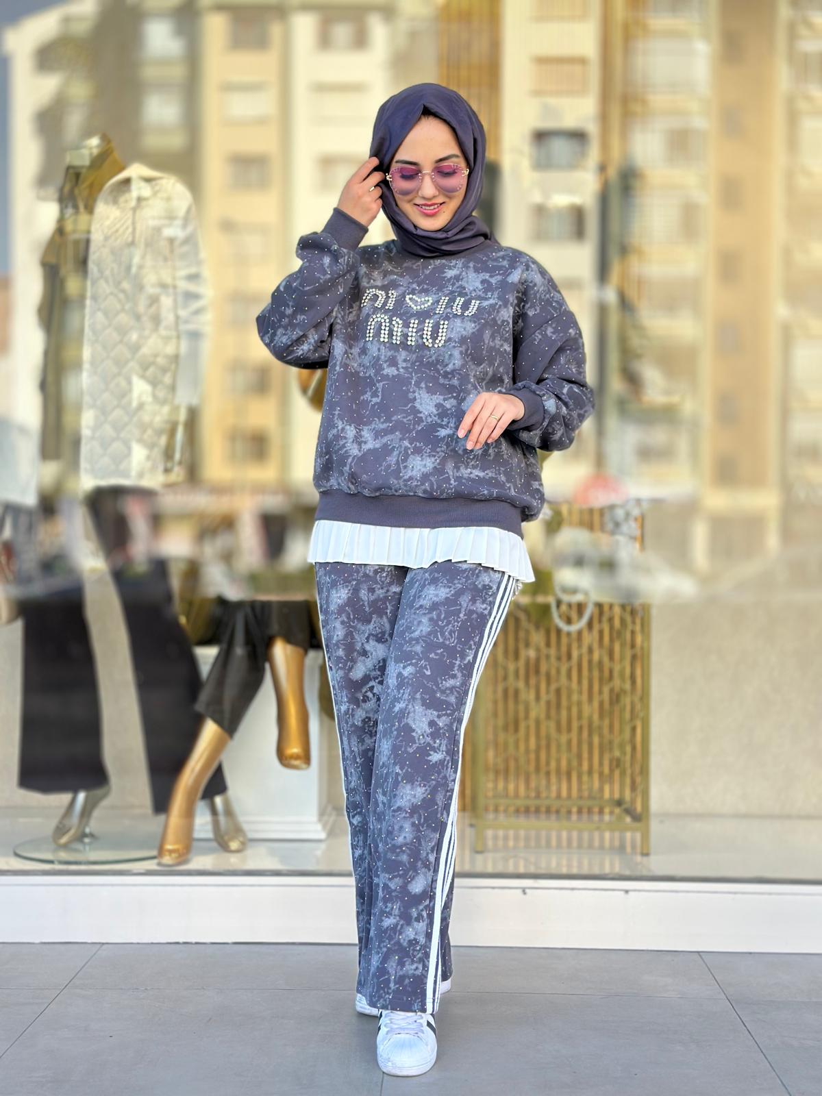 Önü Taşlı İthal Takım-Tac 85247