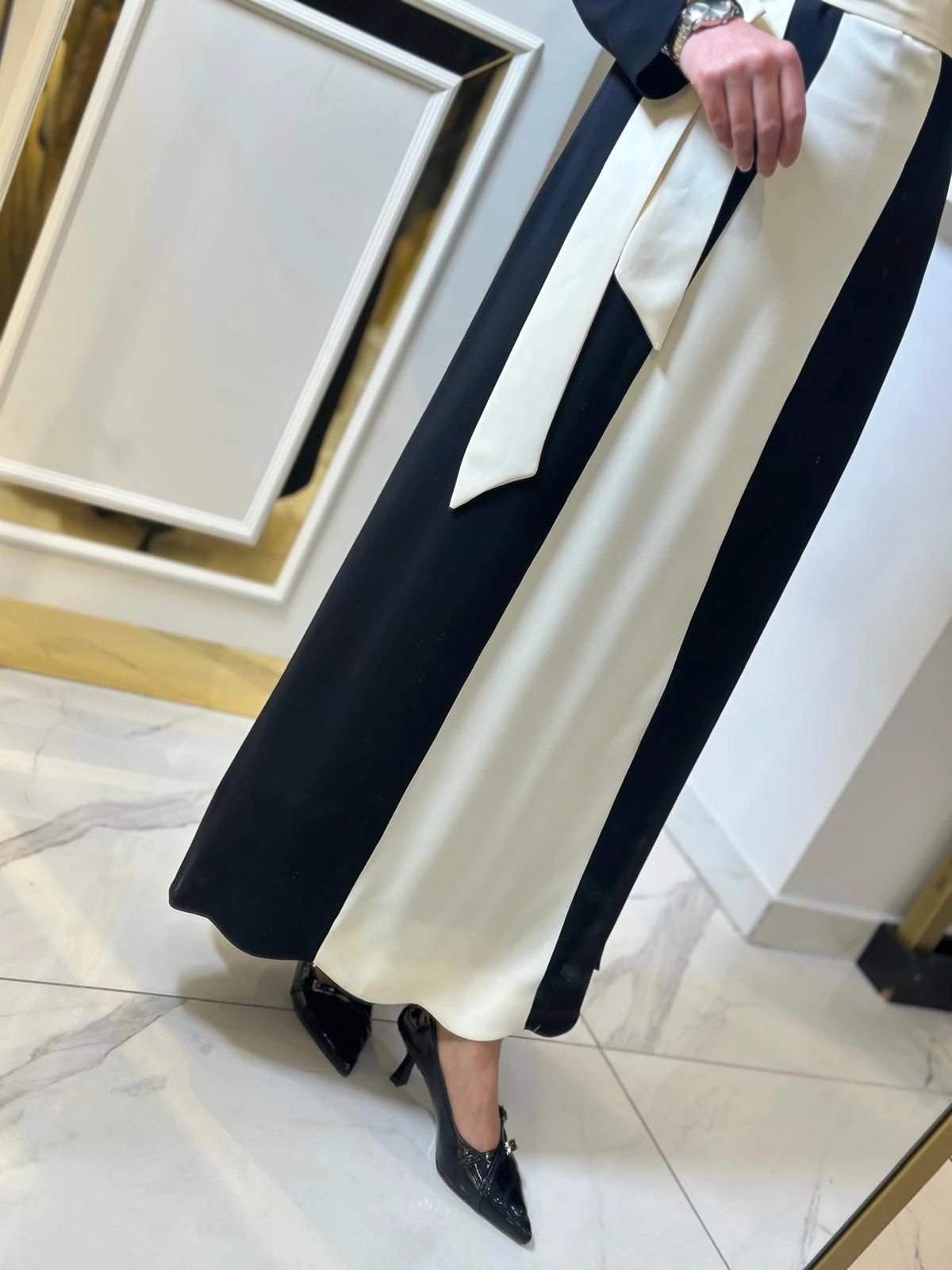 Fiyonklu Elbise-Tac 2047