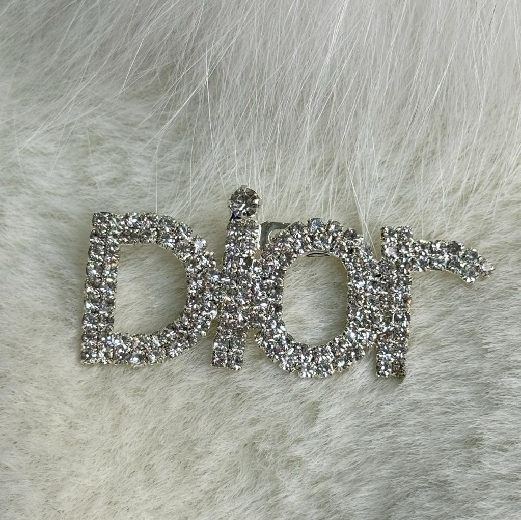 Tac078 Dior Model Broş