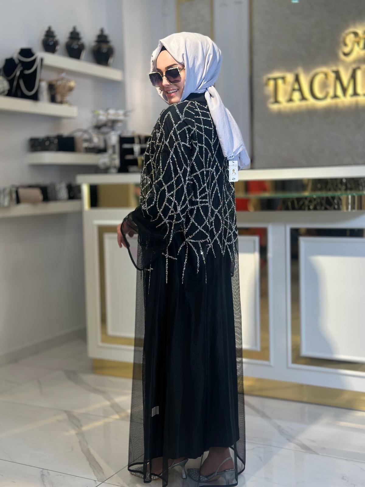 Taş Baskılı Tül Abaya-Tac 6227