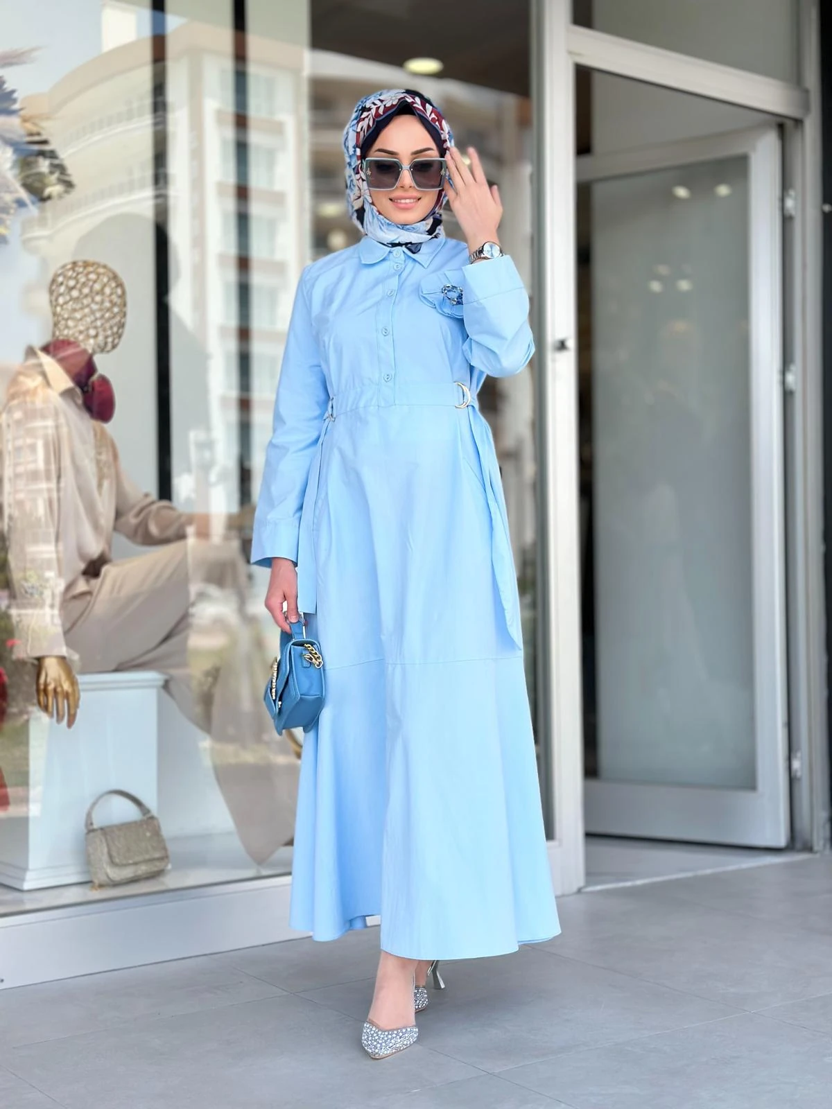 Broş Det.Elbise-Tac 76004