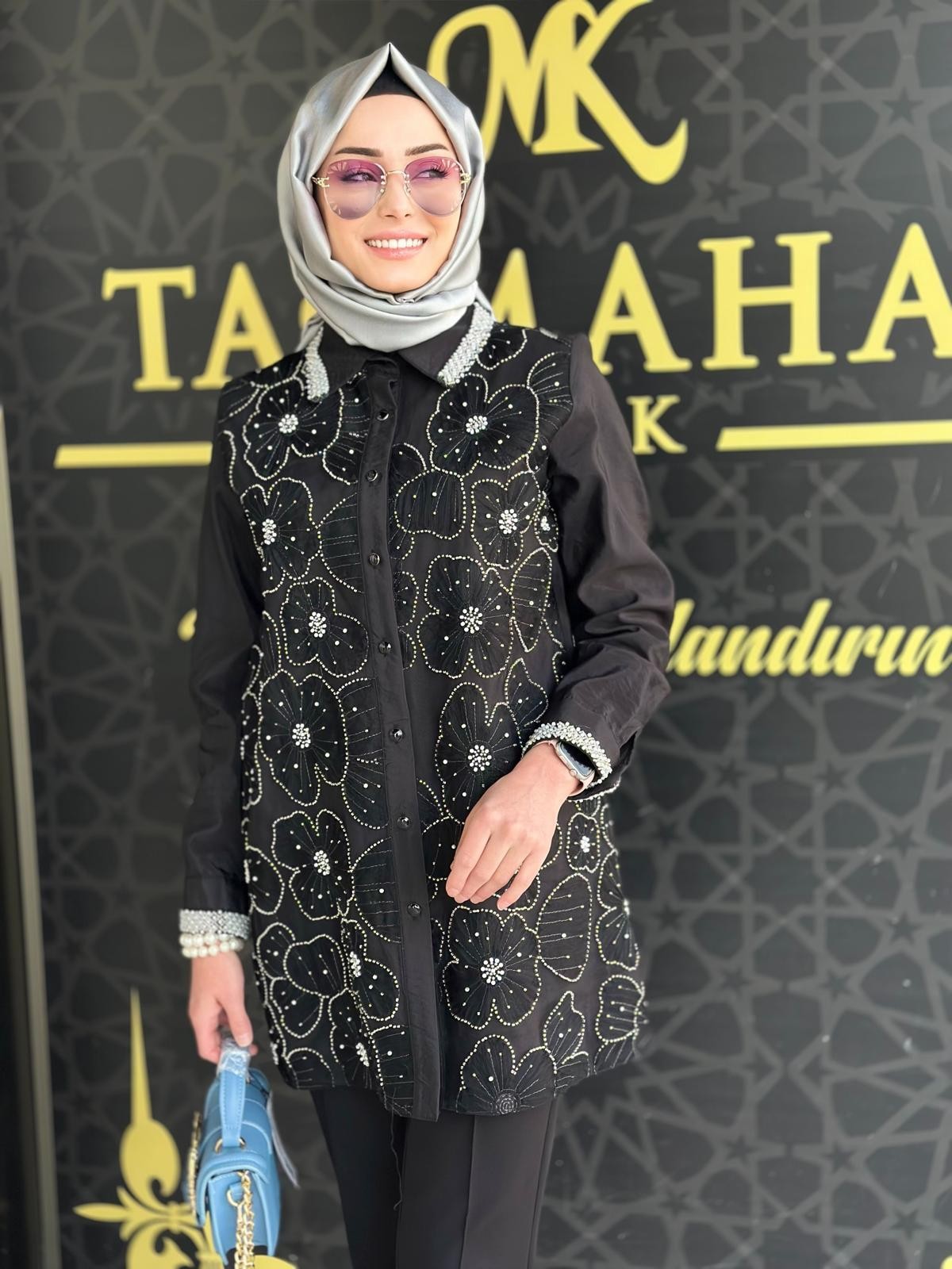 Tül Kabartmalı İşlemeli Gömlek-Tac 4182 - SİYAH