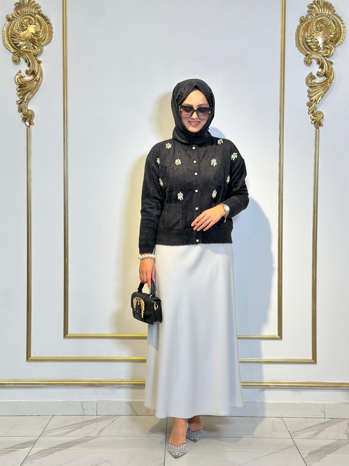 Önü İnci Taşlı Hırka-Tac 6101 - SİYAH