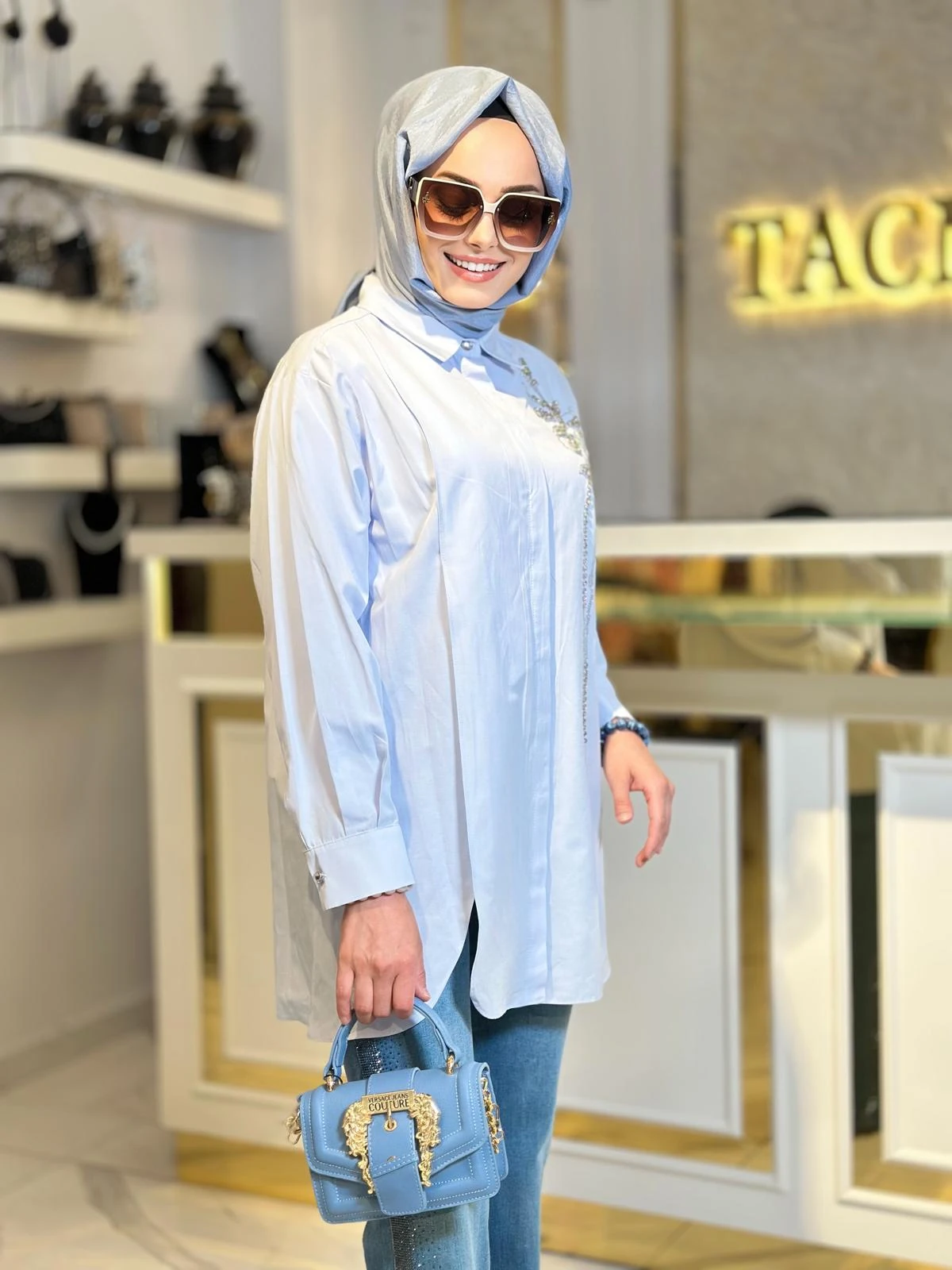 Önü Taşlı Gömlek-Tac 8706